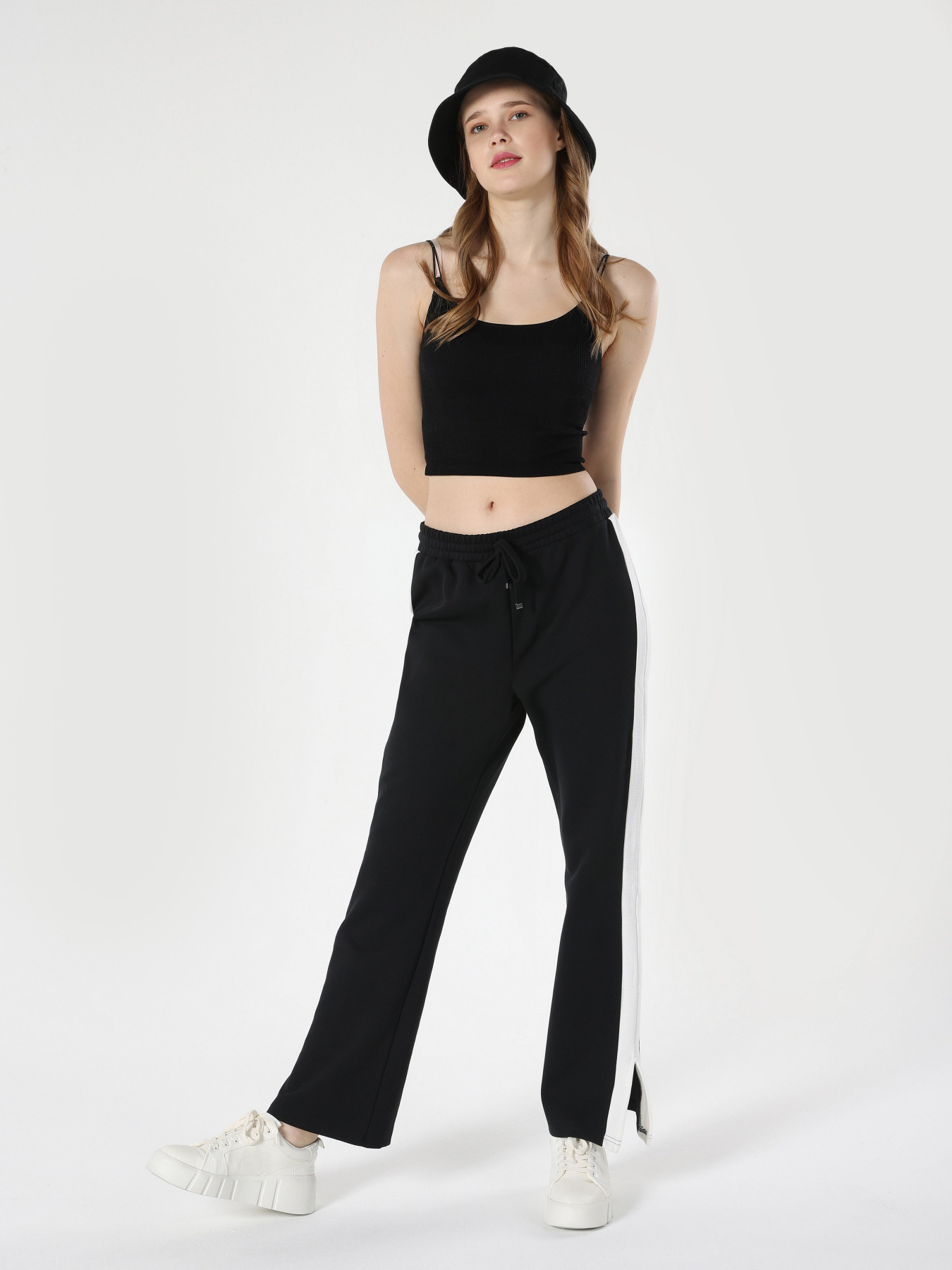 Брюки повседневные Colin’s модель CL1060608BLK Фото