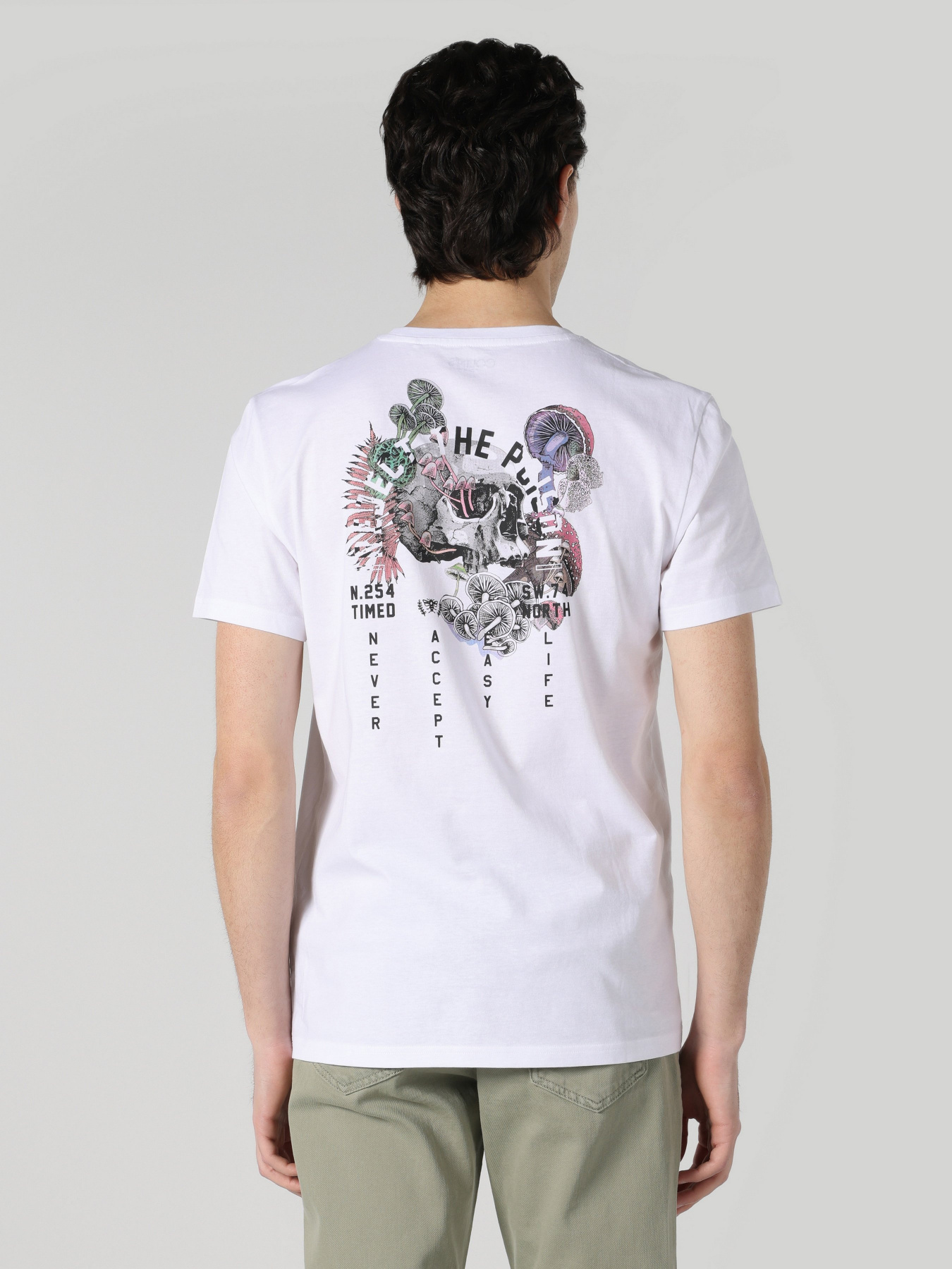 Футболка Colin’s модель CL1061567WHT Футболка Colin’s модель CL1061567WHT Фото