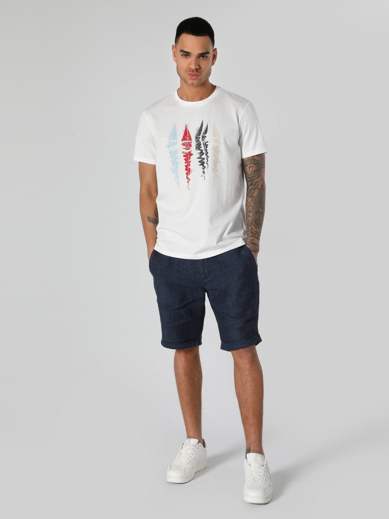 Футболка Colin’s модель CL1061817OFW Футболка Colin’s модель CL1061817OFW Фото