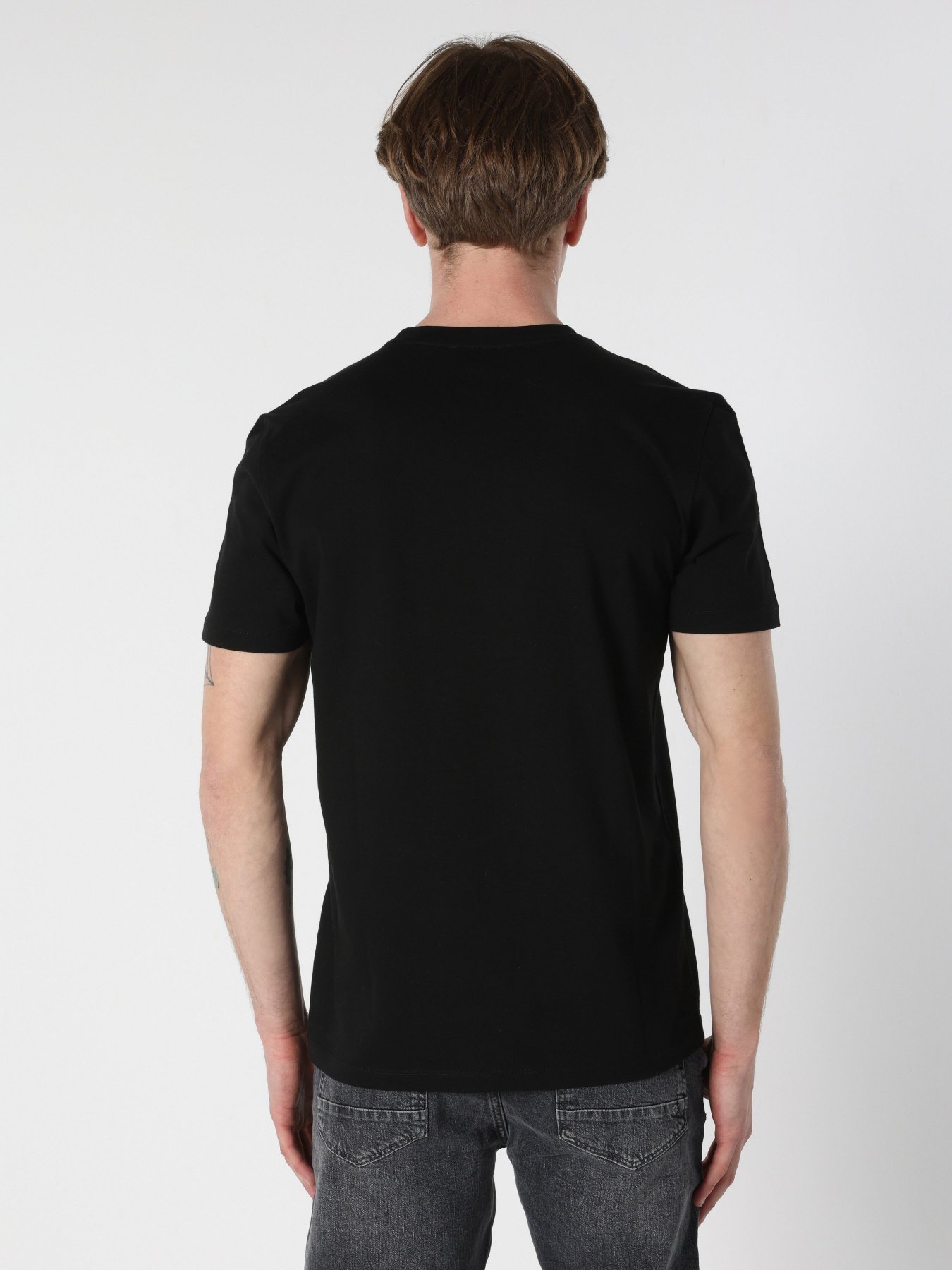 Футболка Colin’s модель CL1062481BLK Фото