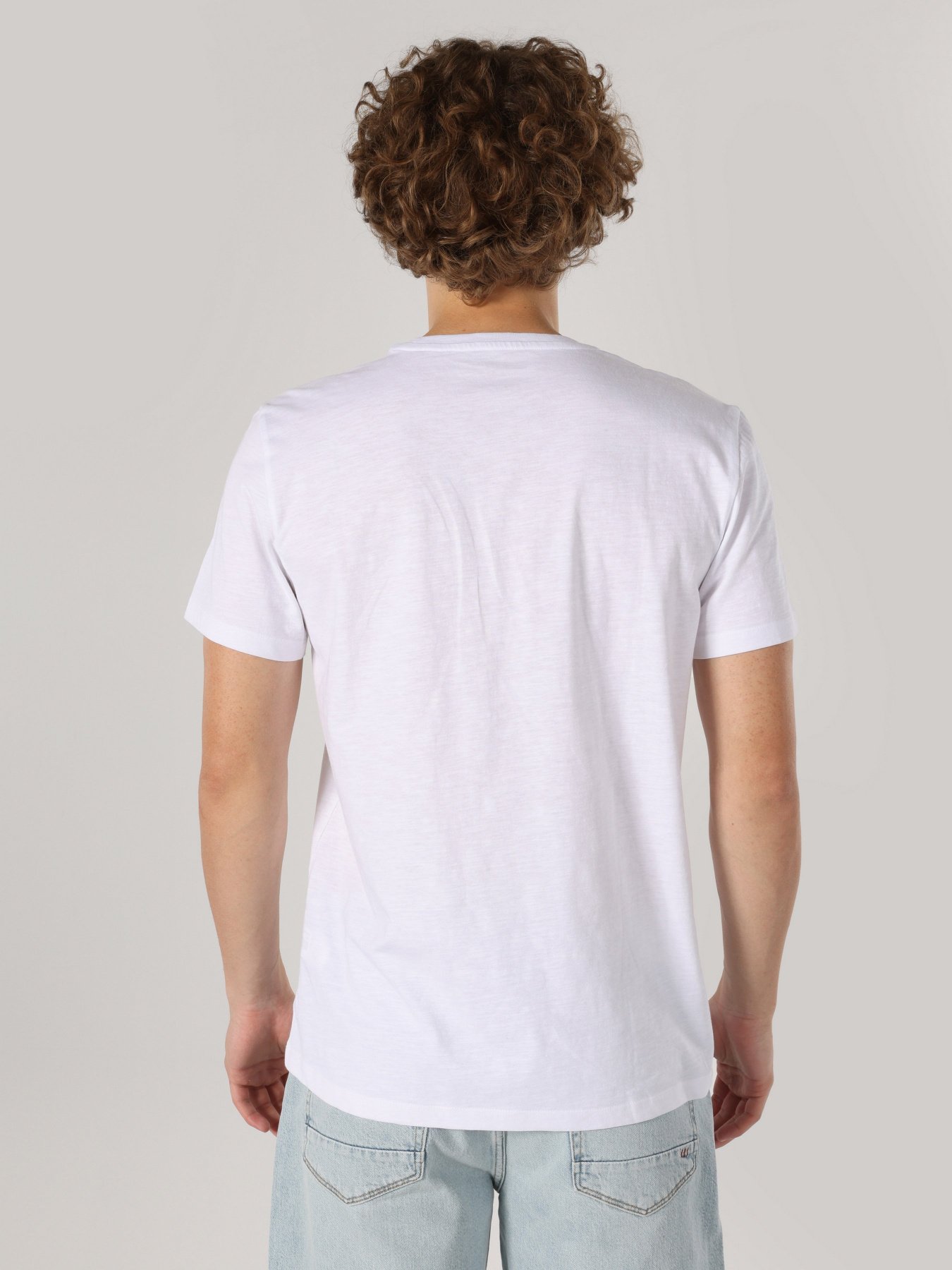 Футболка Colin’s модель CL1062489WHT Фото