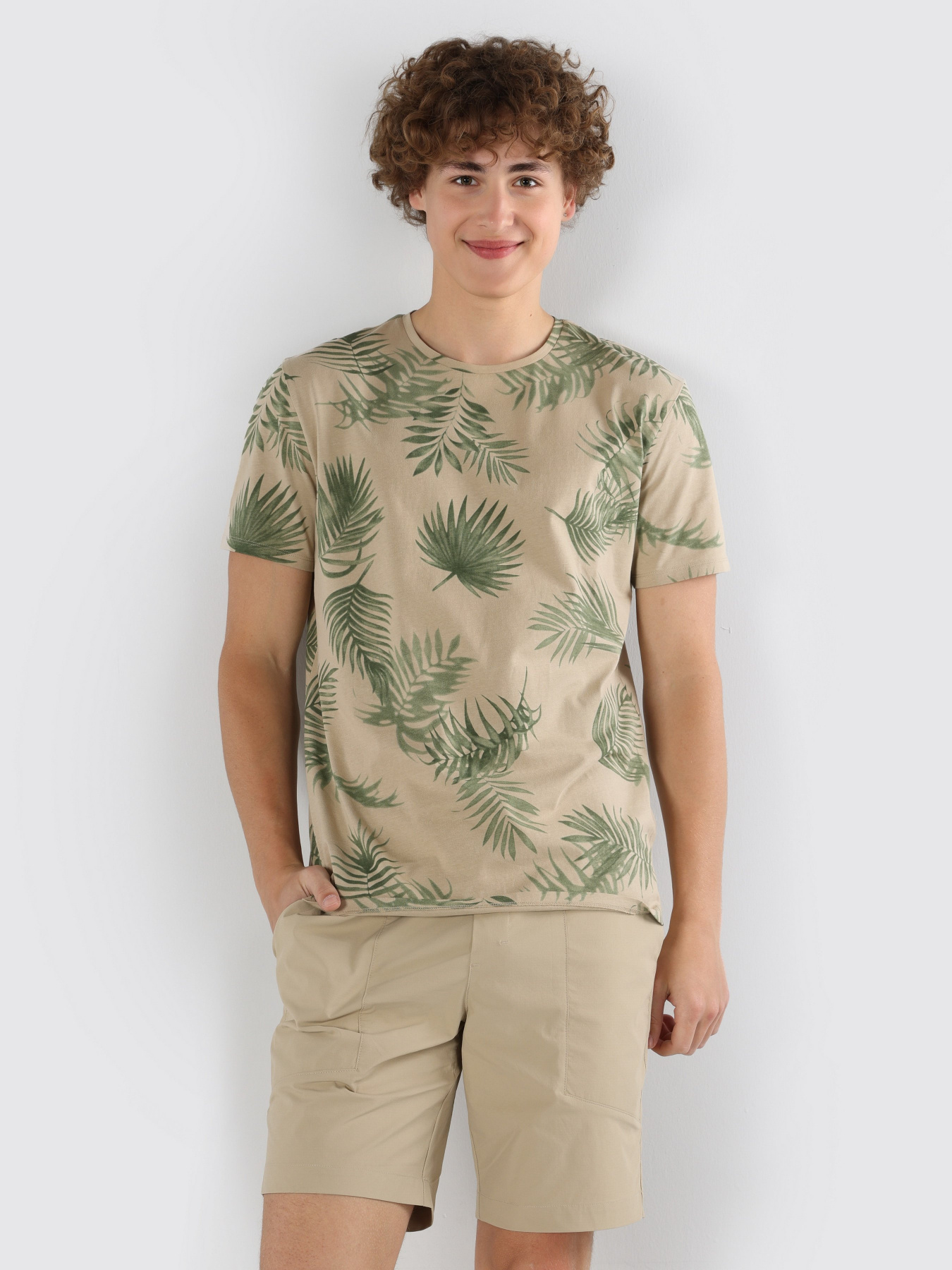 Футболка Colin’s модель CL1062761BEI Фото