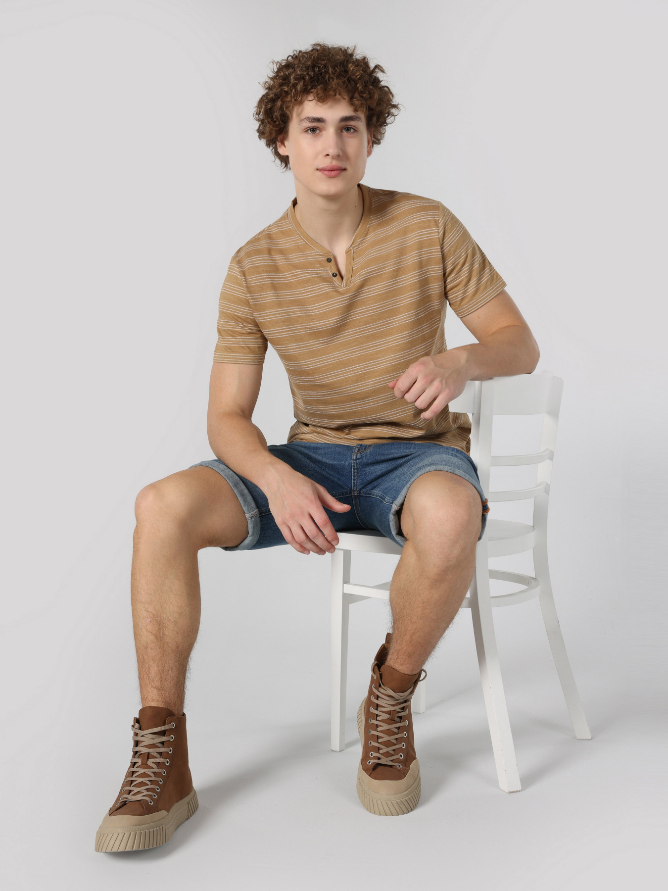 Футболка Colin’s модель CL1062865BEI Фото