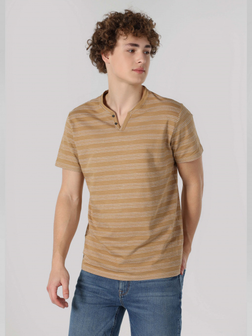 Футболка Colin’s модель CL1062865BEI Фото