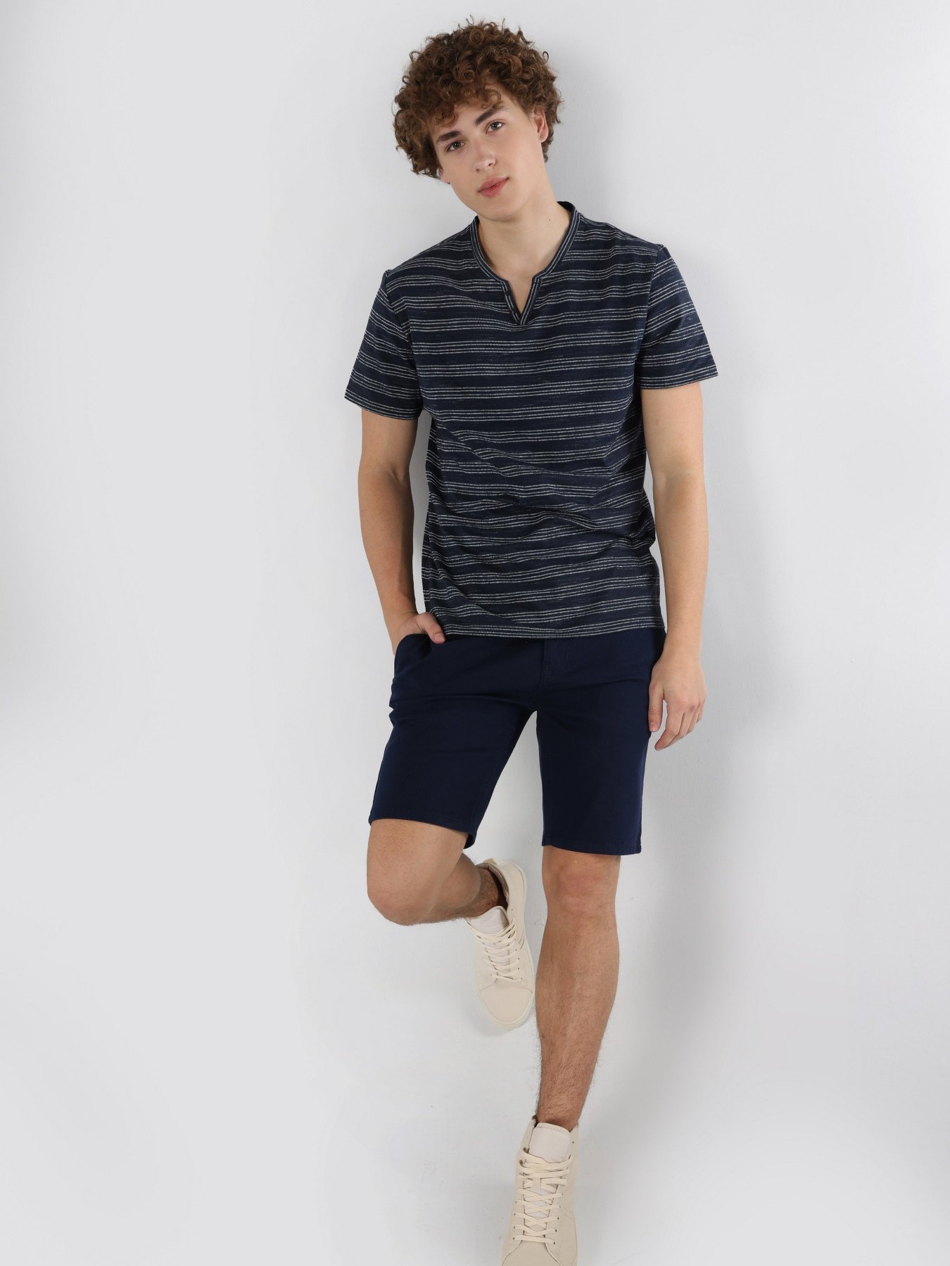 Футболка Colin’s модель CL1062865NAV Фото