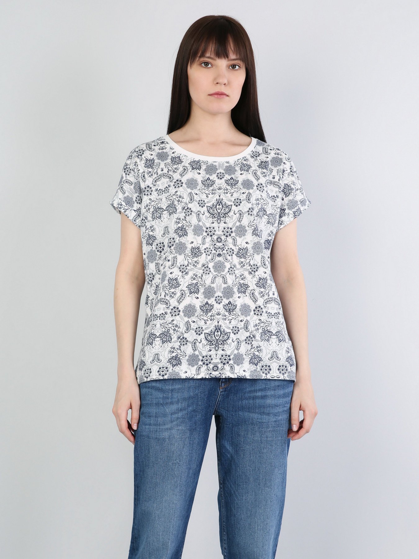 Футболки и поло Colin’s модель CL1043758WHT Фото