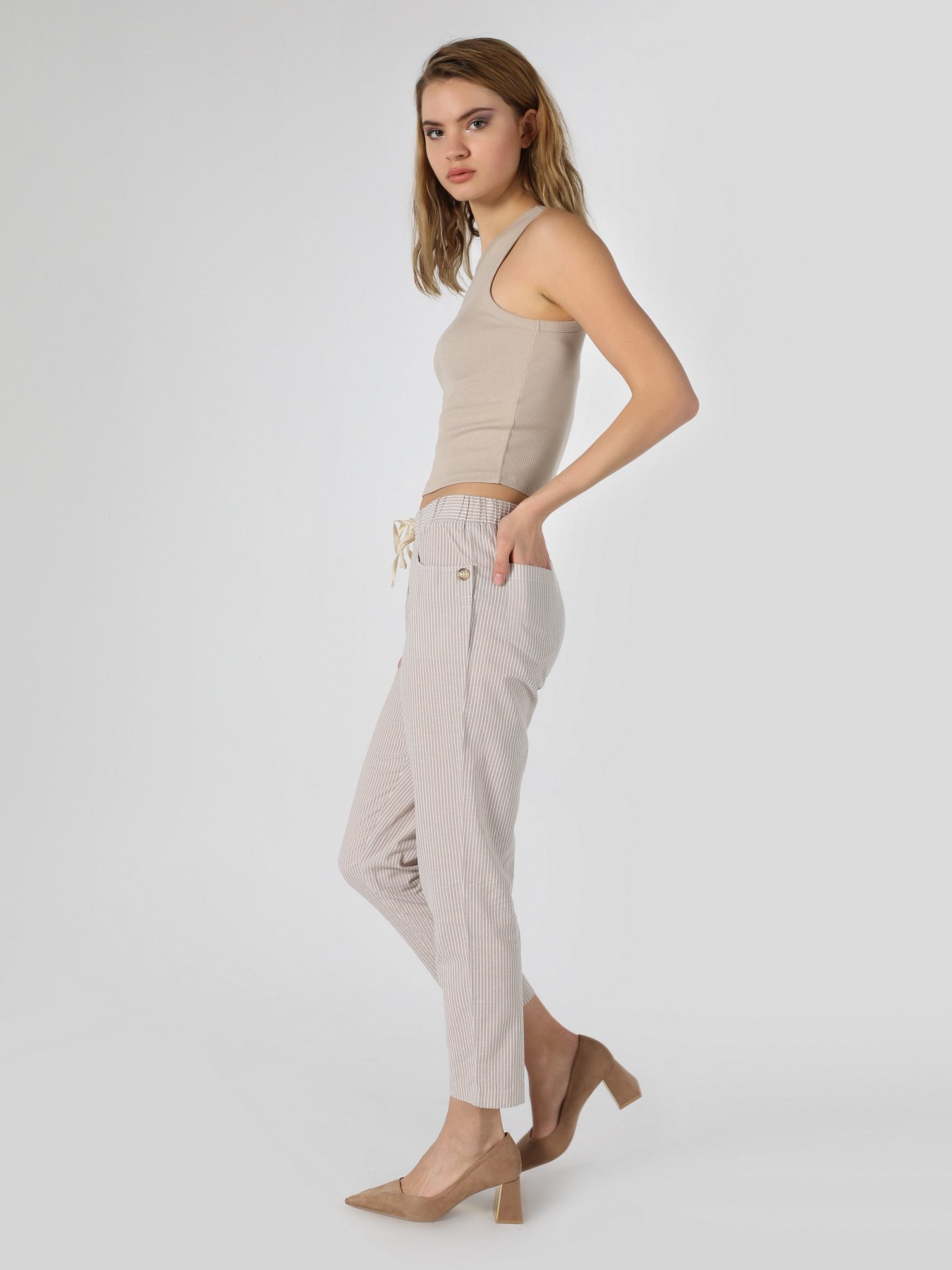 Брюки повседневные Colin’s модель CL1063289SAN Фото