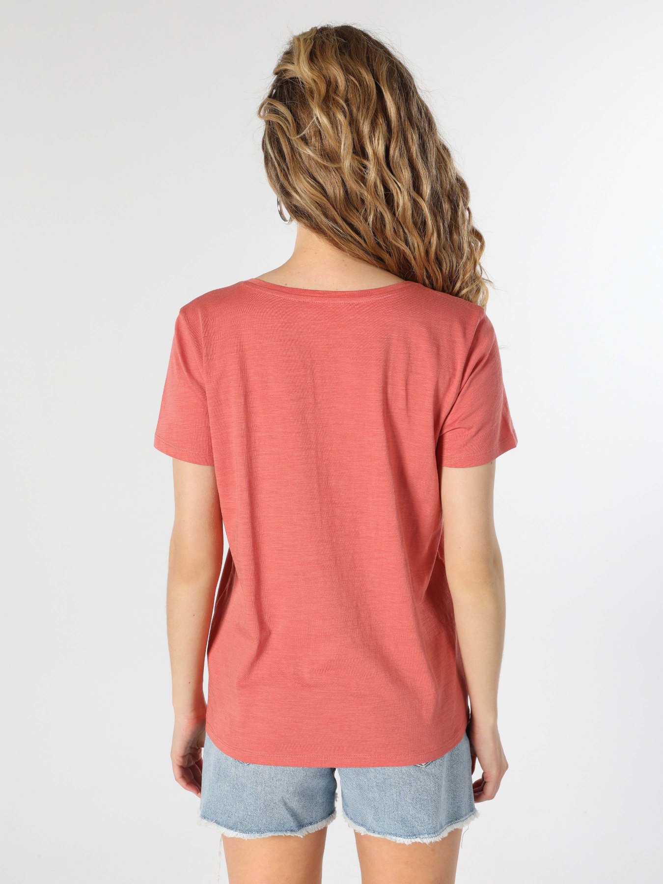 Футболка Colin’s модель CL1063419COR Фото