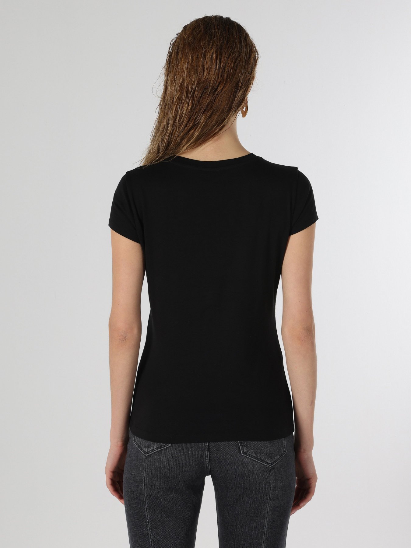 Футболка Colin’s модель CL1063444BLK Фото