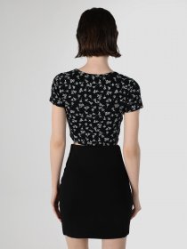 Футболка Colin’s модель CL1063448NAV Футболка Colin’s модель CL1063448NAV Фото