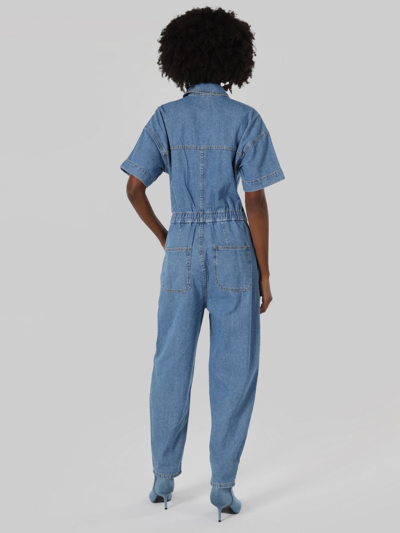 Джинсовый комбинезон Colin’s модель CL1063521DN01883 Фото