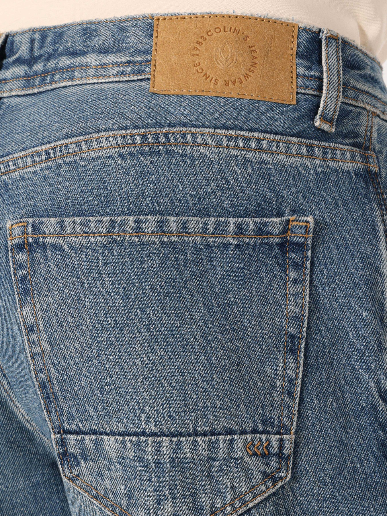 Прямые джинсы Colin’s 045 David модель CL1063528DN42575 Фото