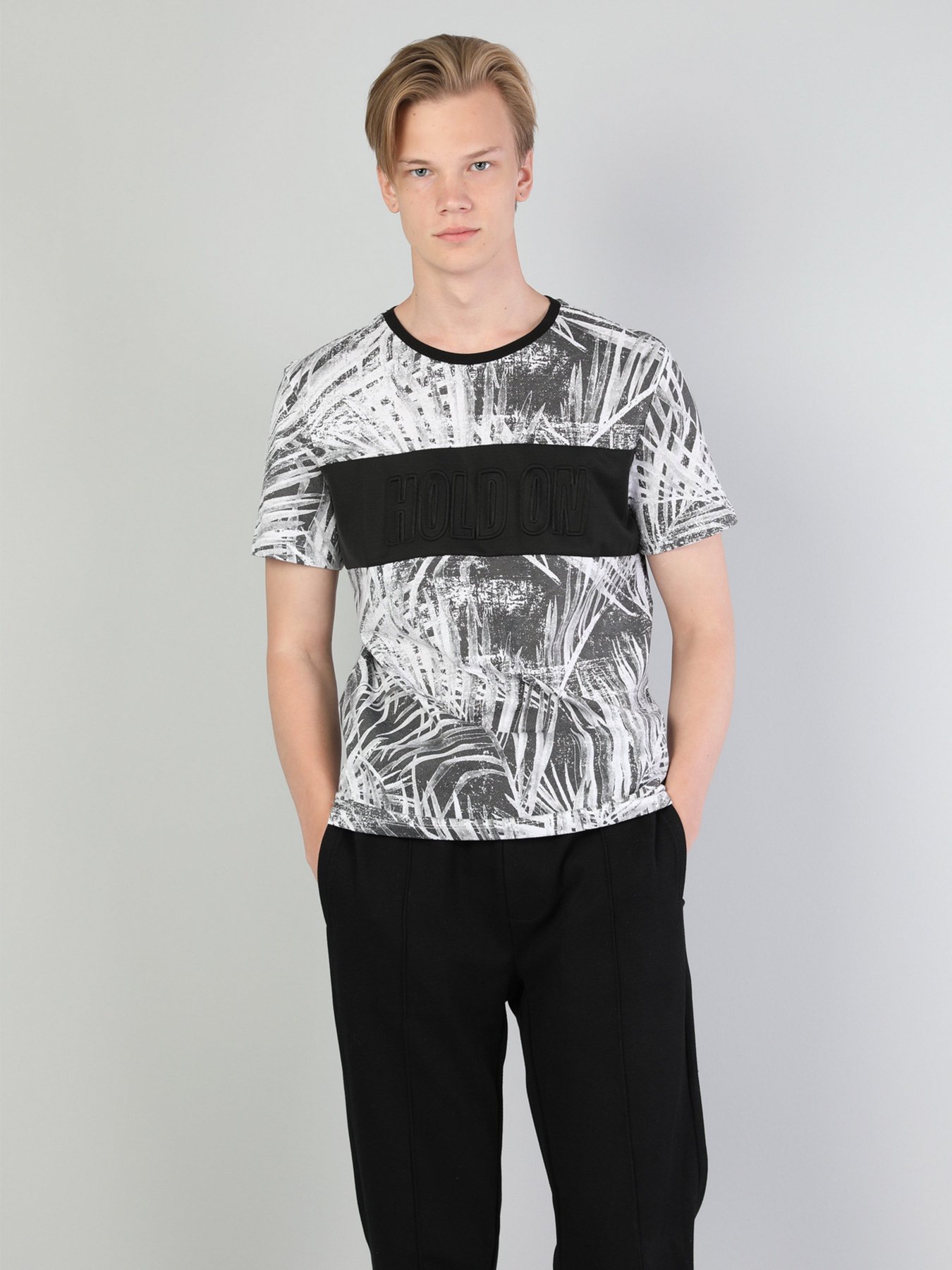 Футболки і поло Colin’s модель CL1044067WHT Фото