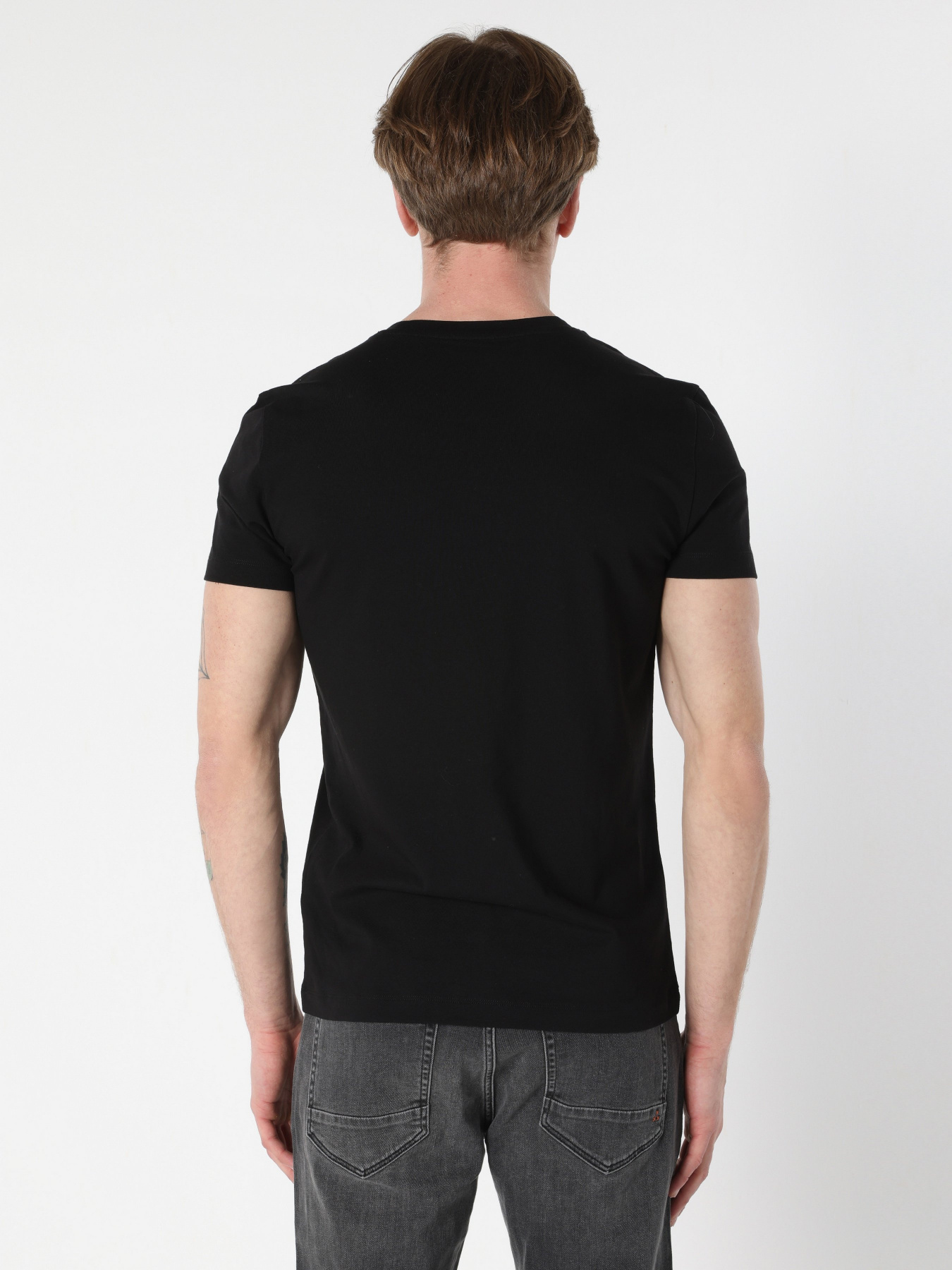 Футболка Colin’s модель CL1063694BLK Фото