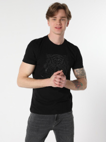 Футболка Colin’s модель CL1063694BLK Футболка Colin’s модель CL1063694BLK Фото