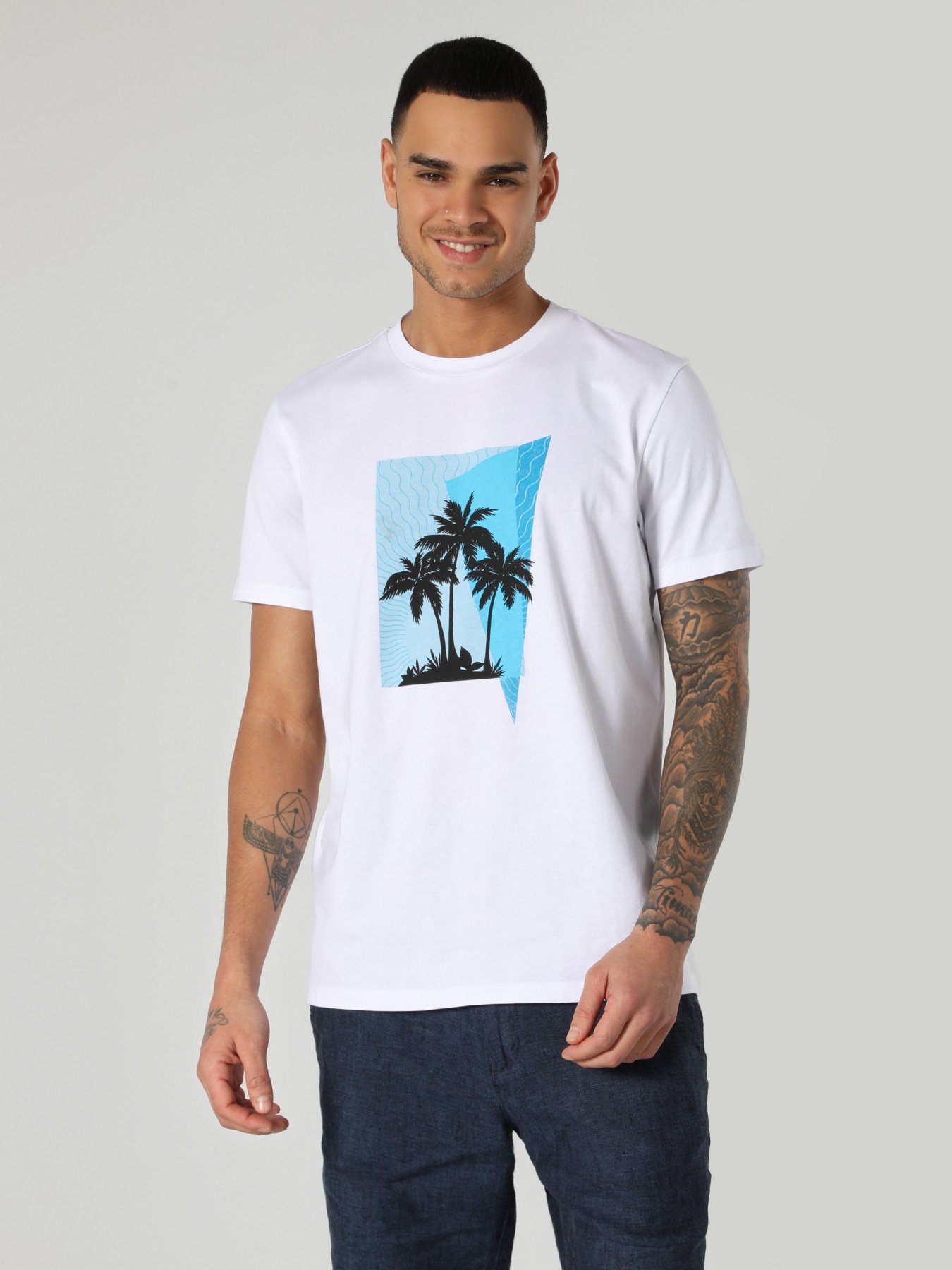 Футболка Colin’s модель CL1063695WHT Футболка Colin’s модель CL1063695WHT Фото