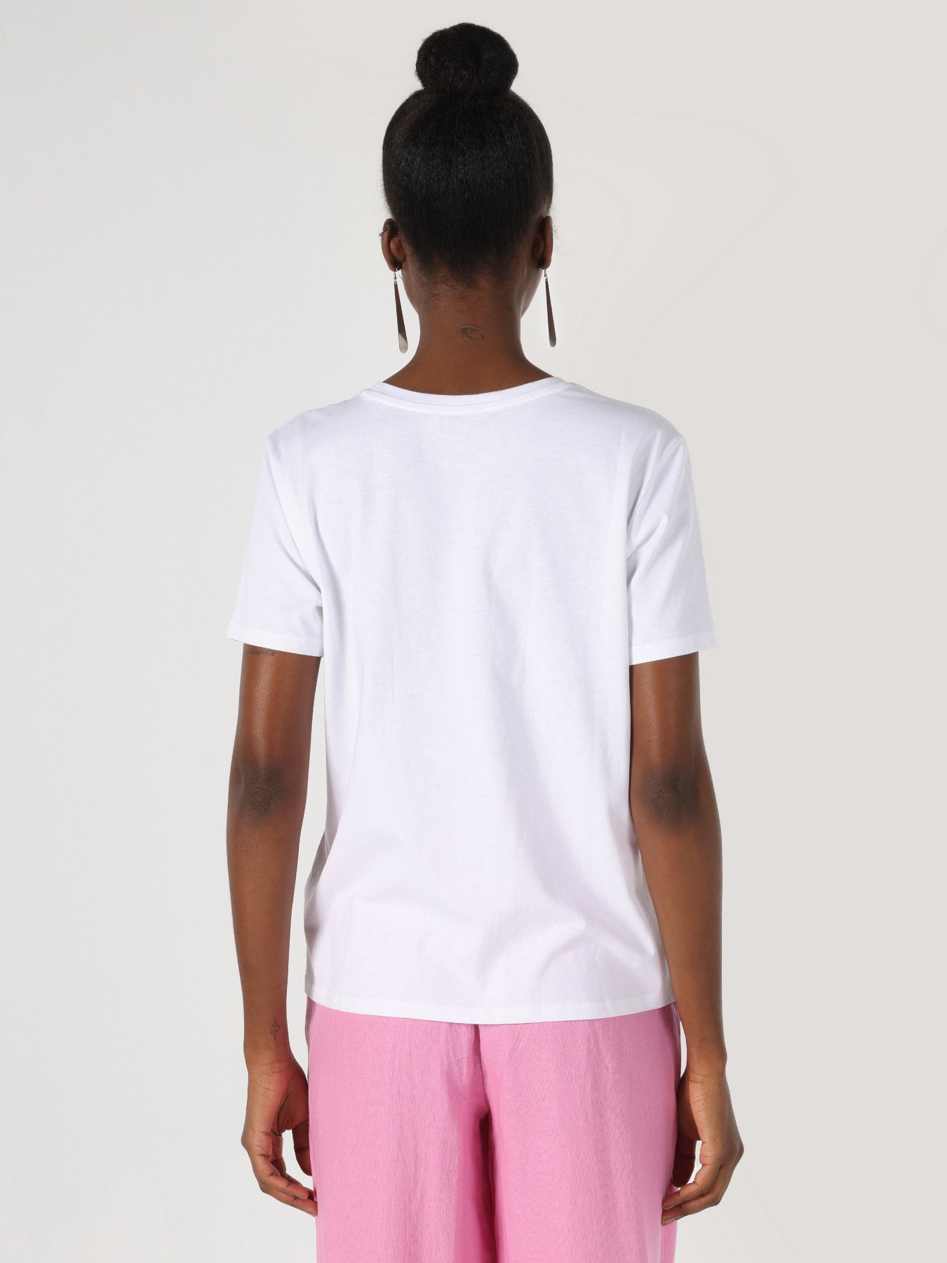 Футболка Colin’s модель CL1063828WHT Фото