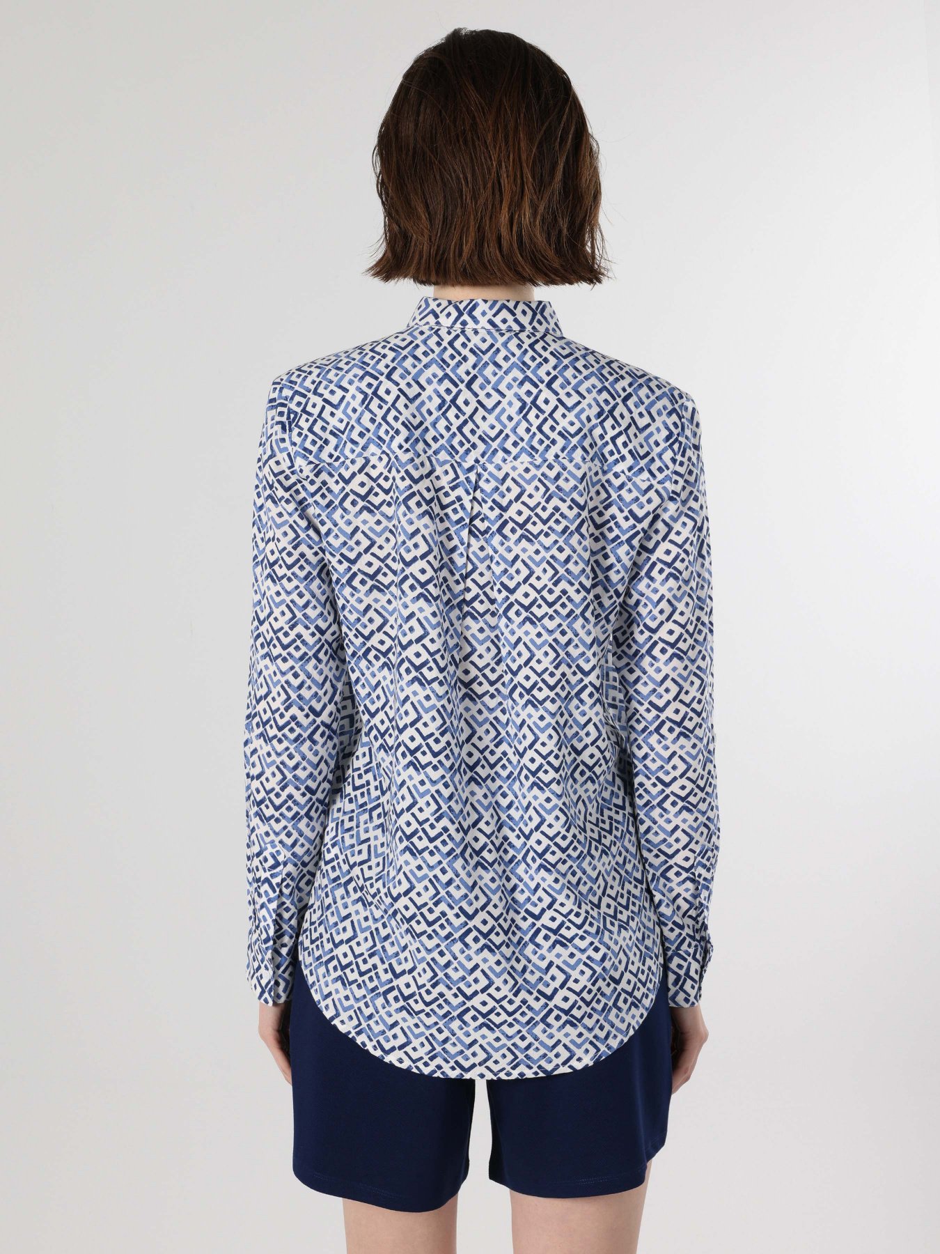 Рубашка повседневная Colin’s модель CL1063879INV Рубашка повседневная Colin’s модель CL1063879INV Фото