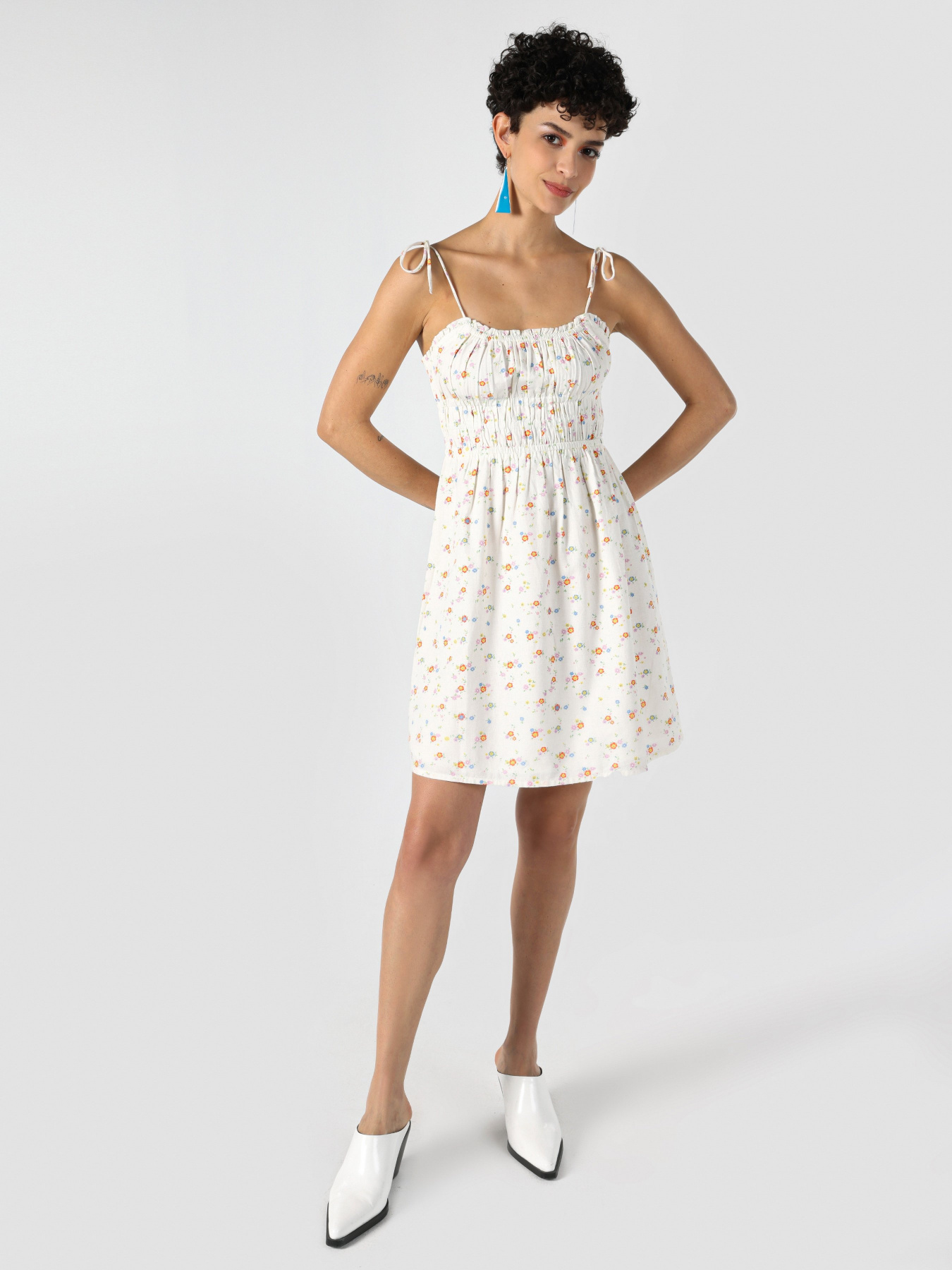 Платье мини Colin’s модель CL1063953OFW Фото