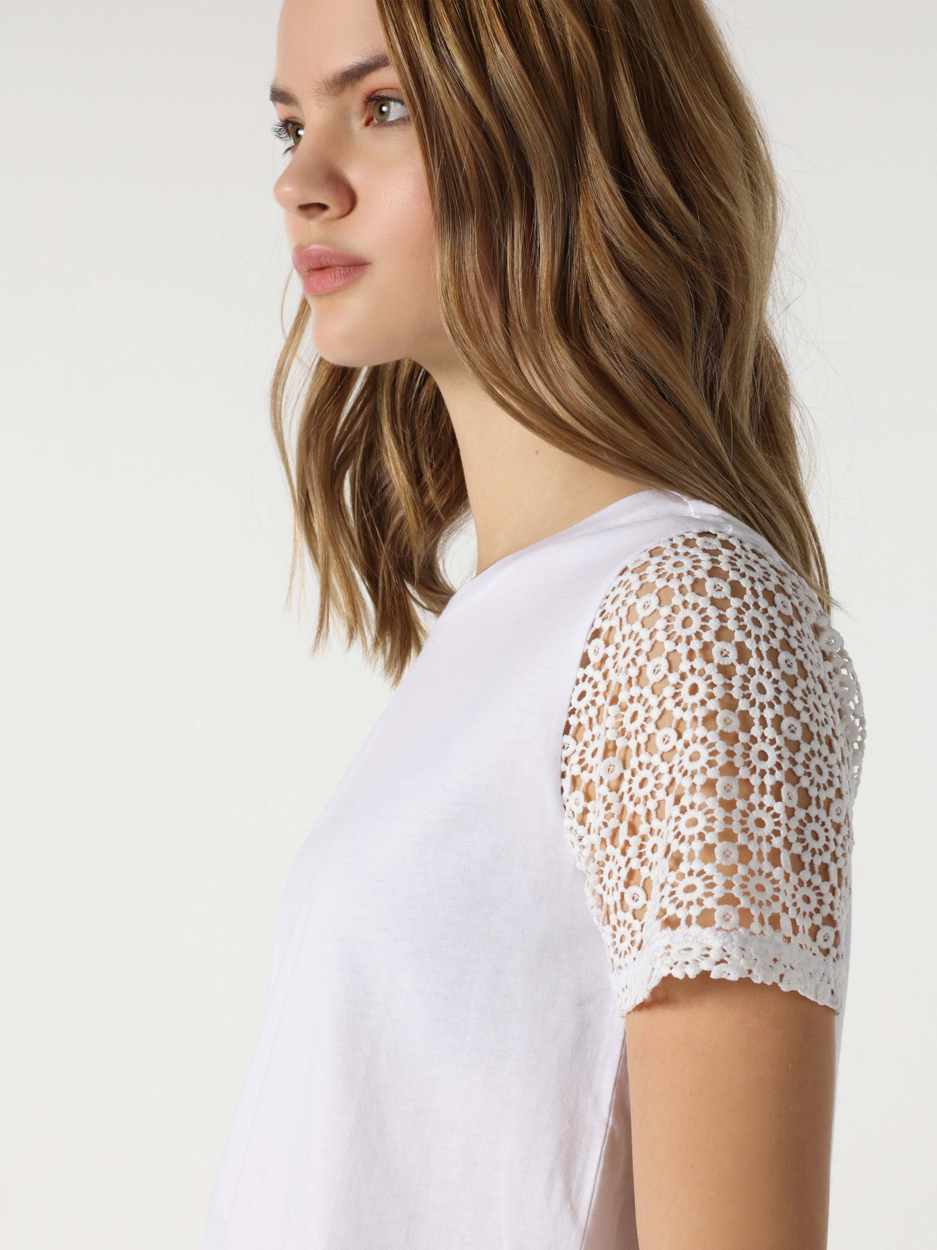 Футболка Colin’s модель CL1063986WHT Фото