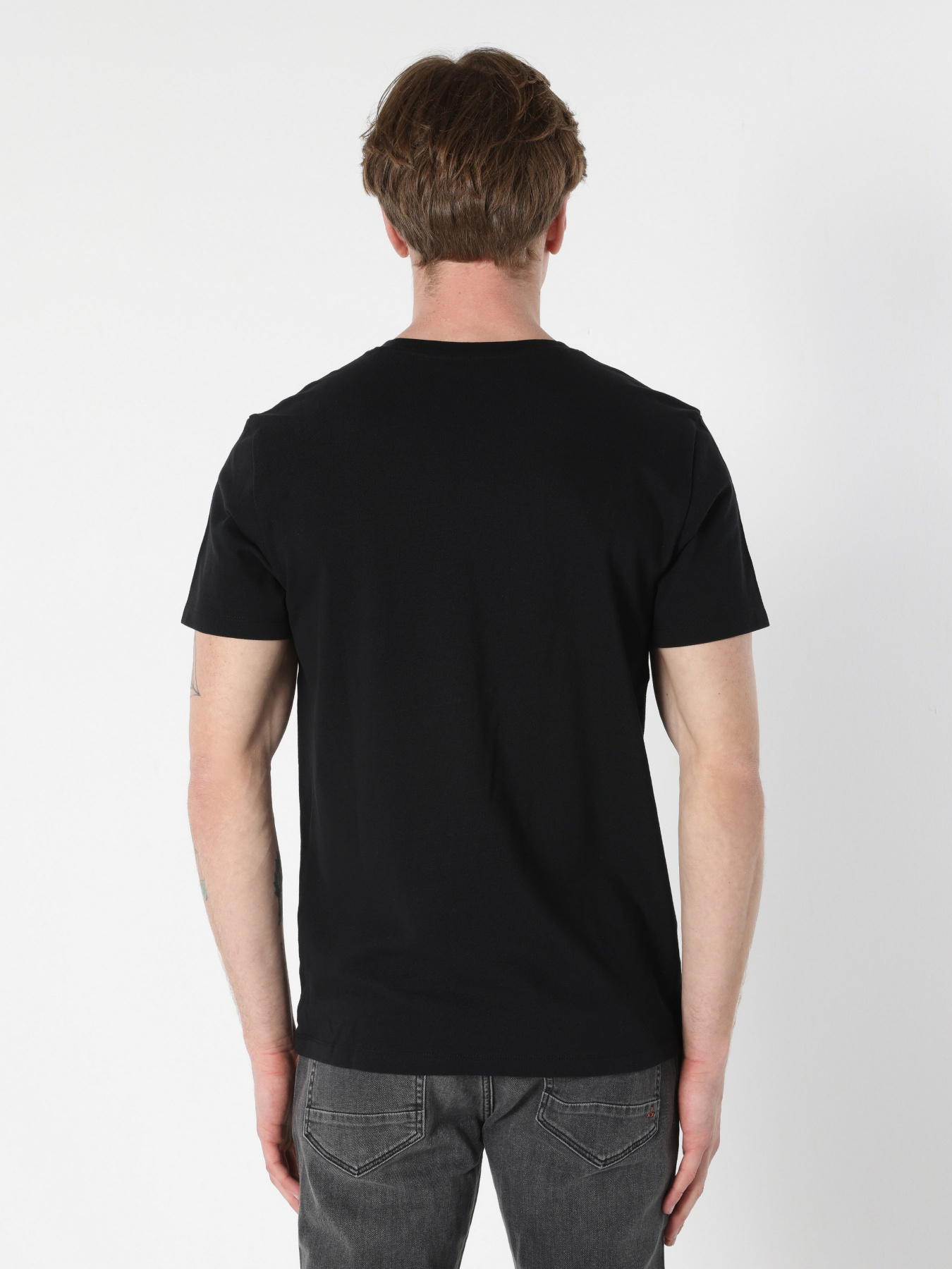 Футболка Colin’s модель CL1064115BLK Фото