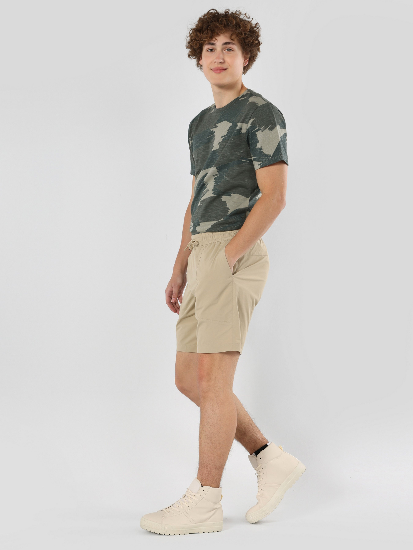 Повсякденні шорти Colin’s модель CL1064184BEI Повсякденні шорти Colin’s модель CL1064184BEI Фото