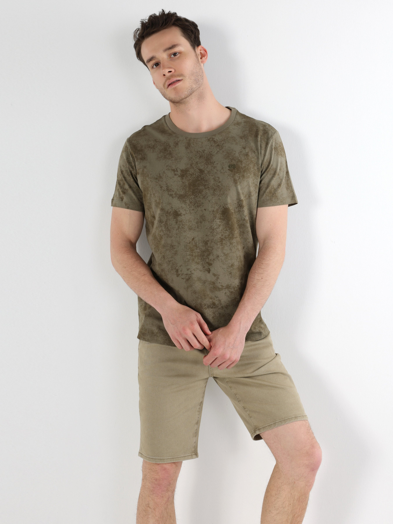 Футболка Colin’s модель CL1064302LKH Фото