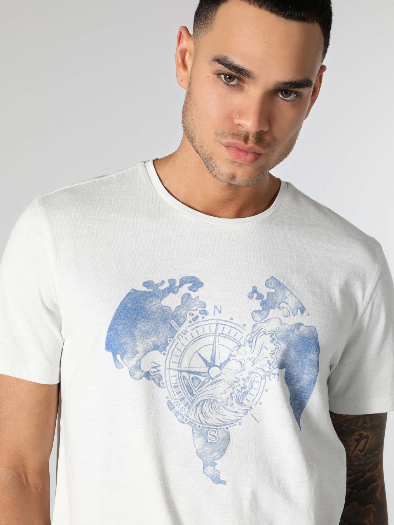 Футболка Colin’s модель CL1058832OFW Фото