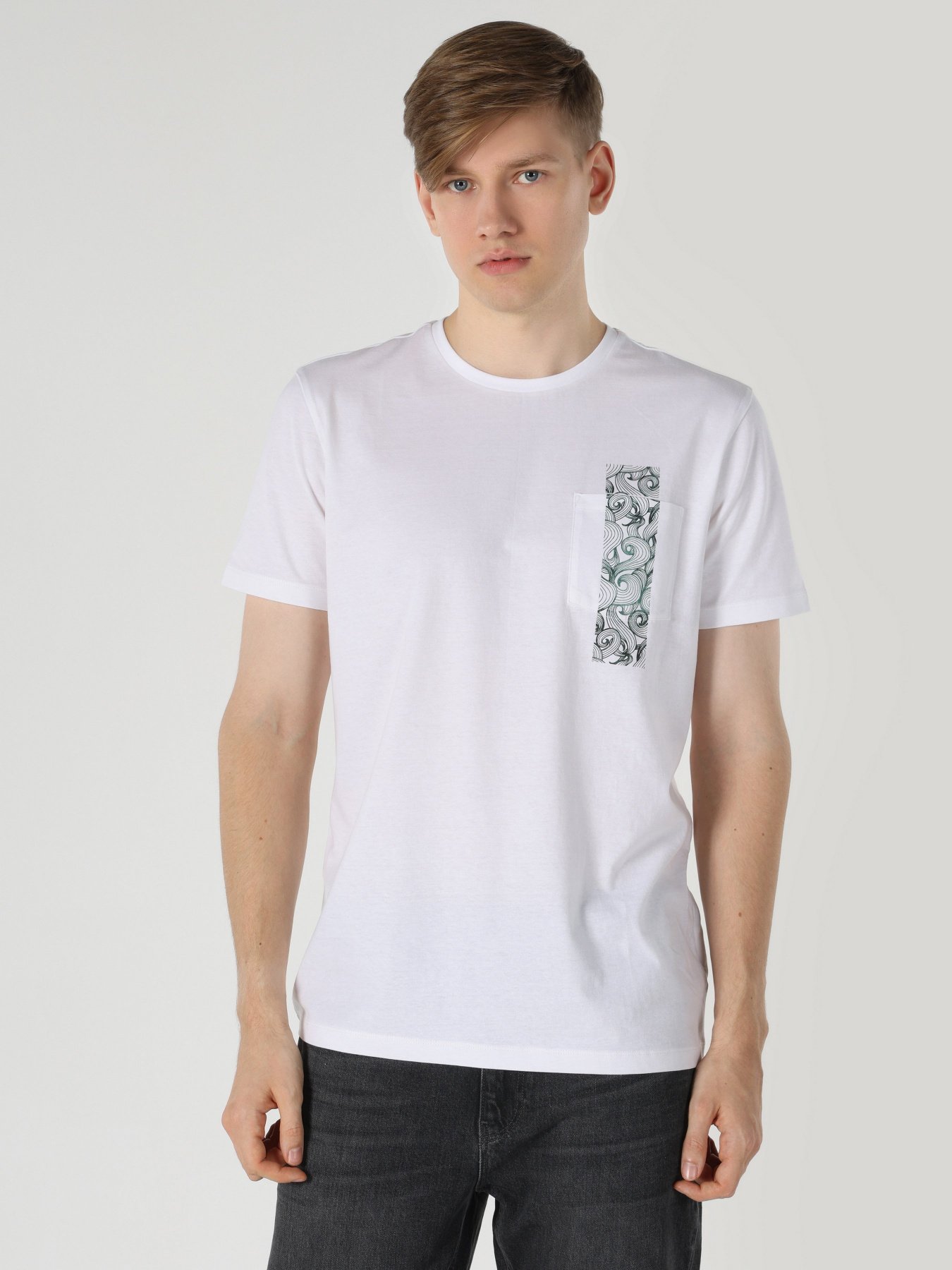 Футболка Colin’s модель CL1060085OFW Футболка Colin’s модель CL1060085OFW Фото