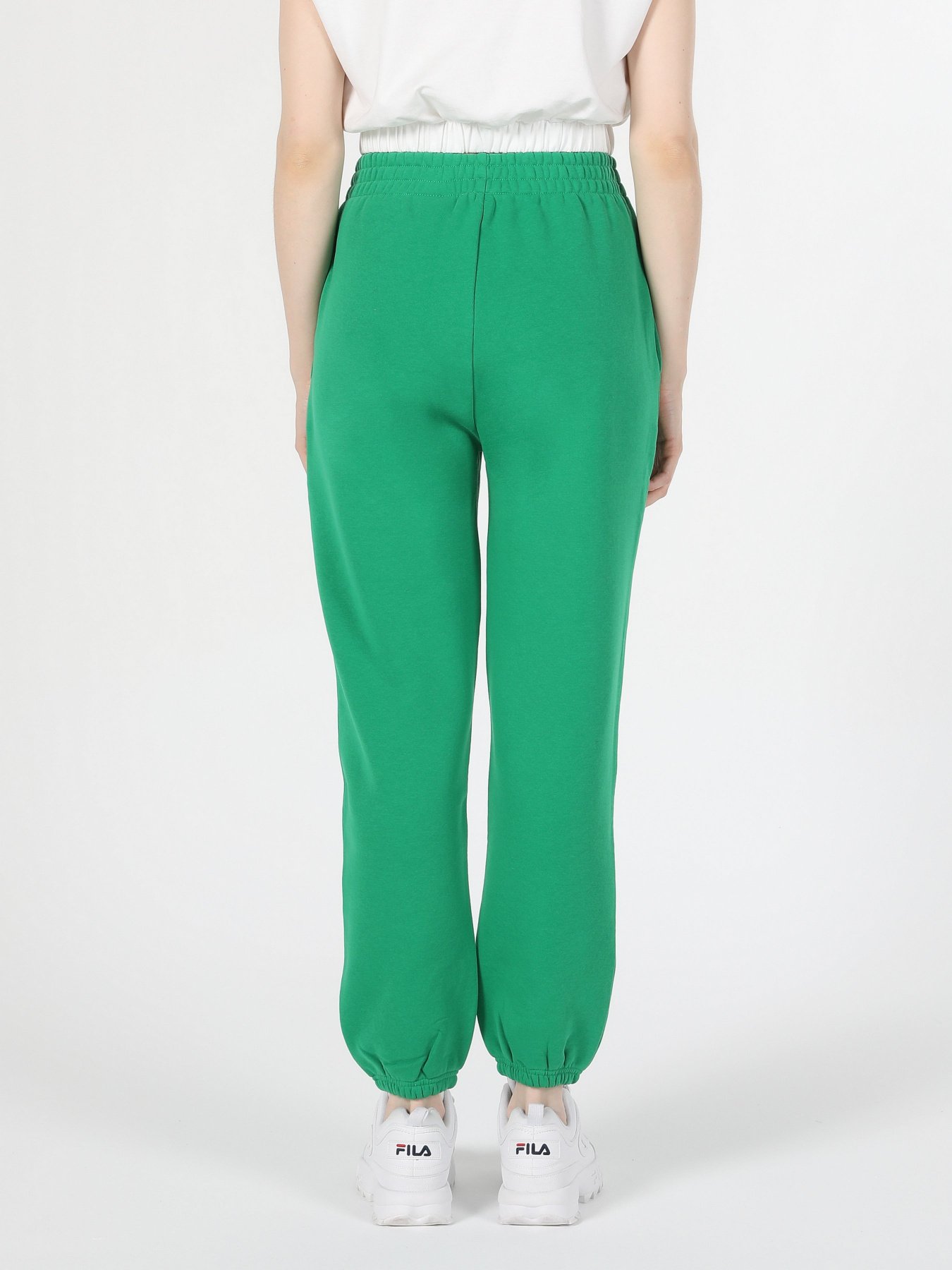 Джогери Colin’s модель CL1060308GRN Фото