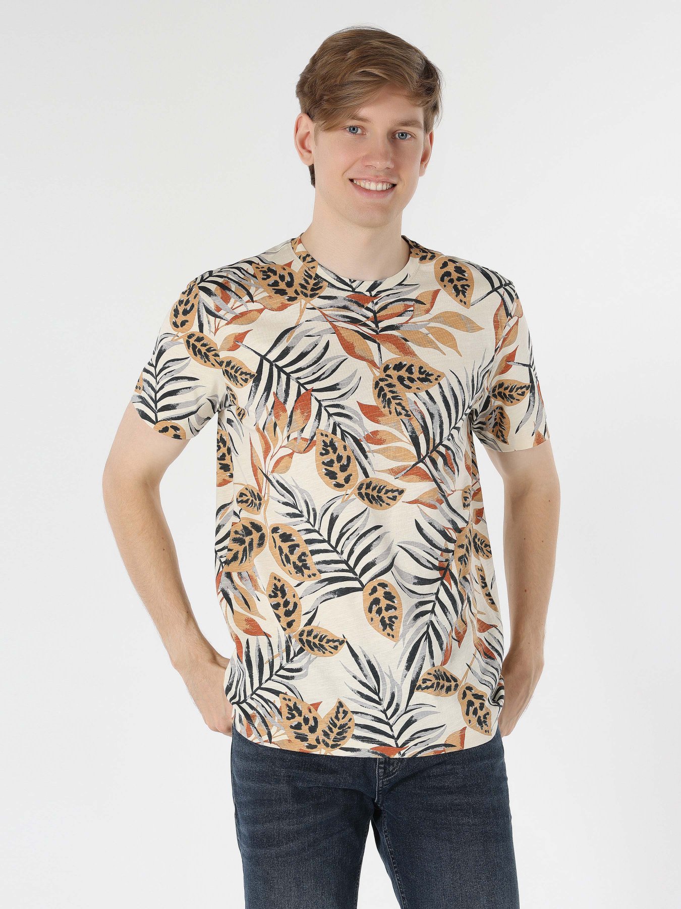 Футболка Colin’s модель CL1062684ECR Фото