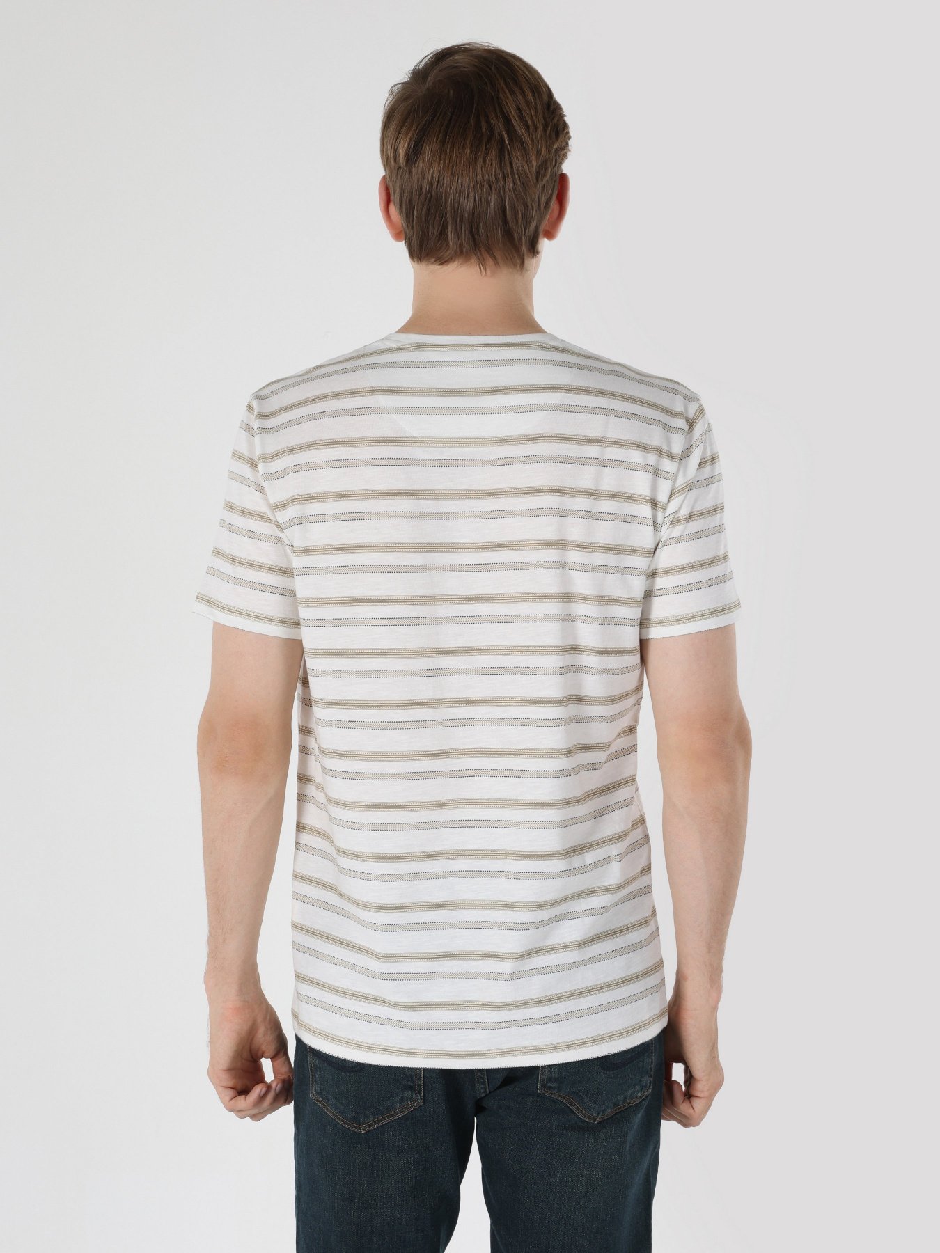 Футболка Colin’s модель CL1062739OFW Фото