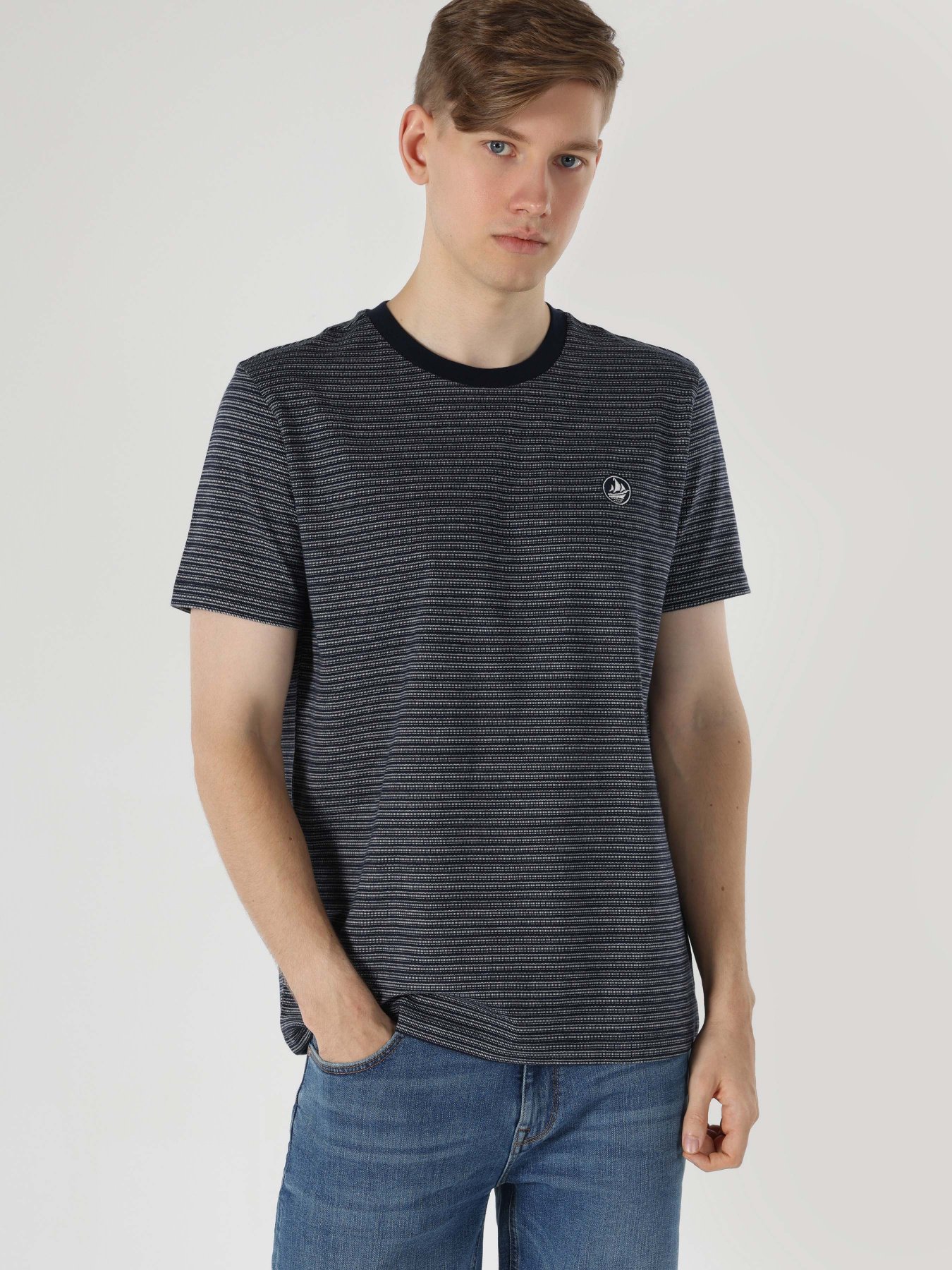 Футболка Colin’s модель CL1062939NAV Фото