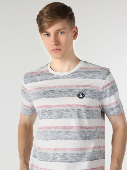 Футболка Colin’s модель CL1063112OFW Фото