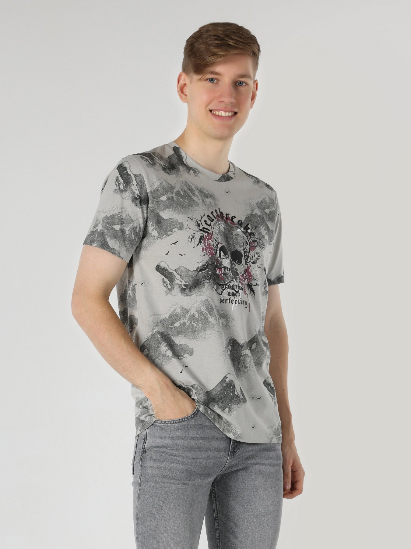 Футболка Colin’s модель CL1063188GRA Фото