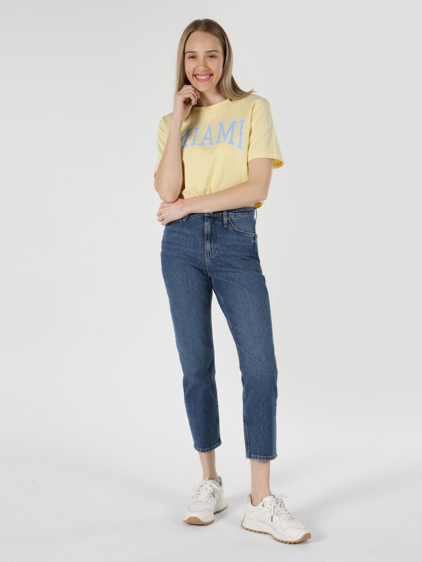 Футболка Colin’s модель CL1063233LYL Фото