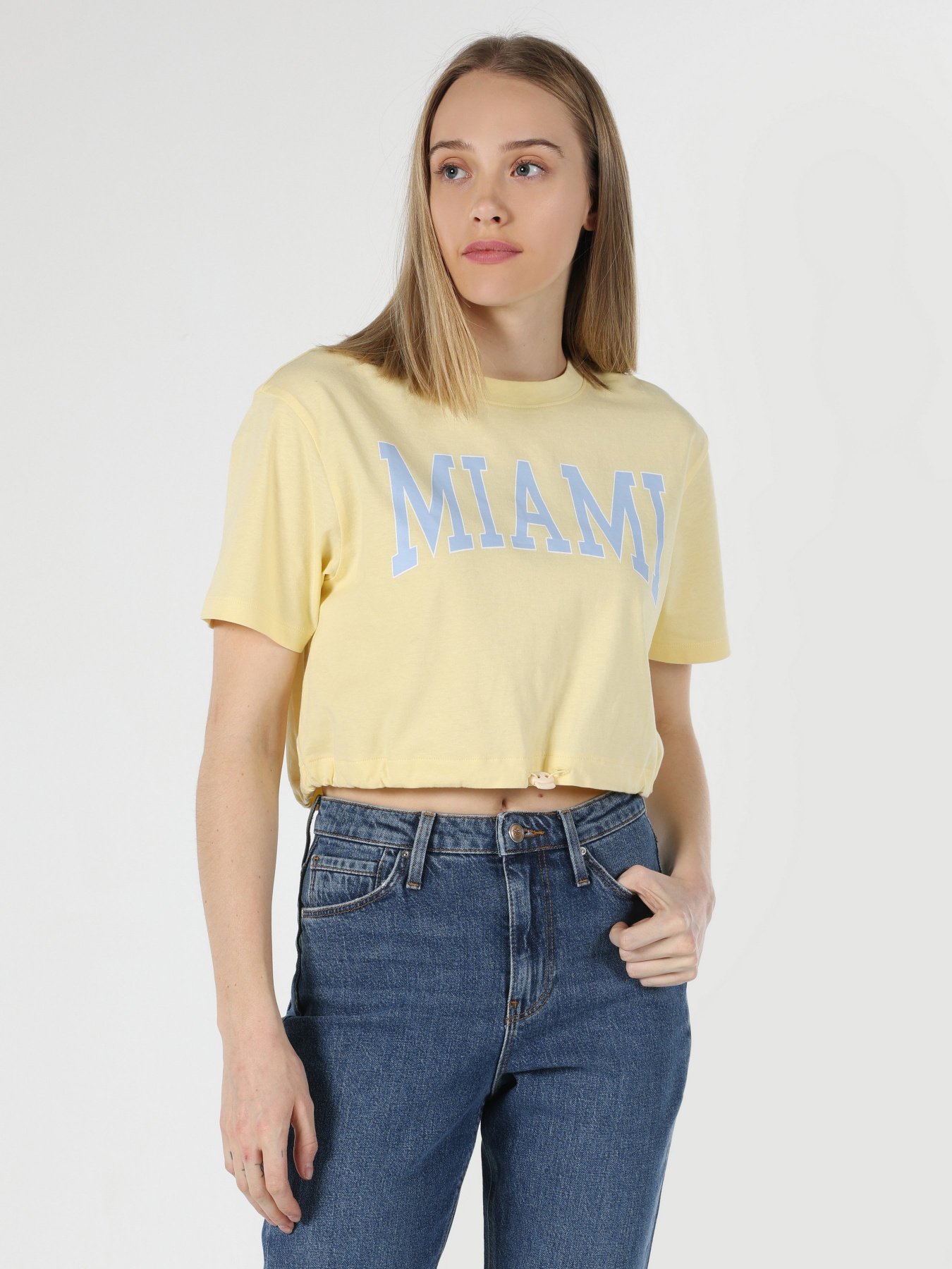 Футболка Colin’s модель CL1063233LYL Фото