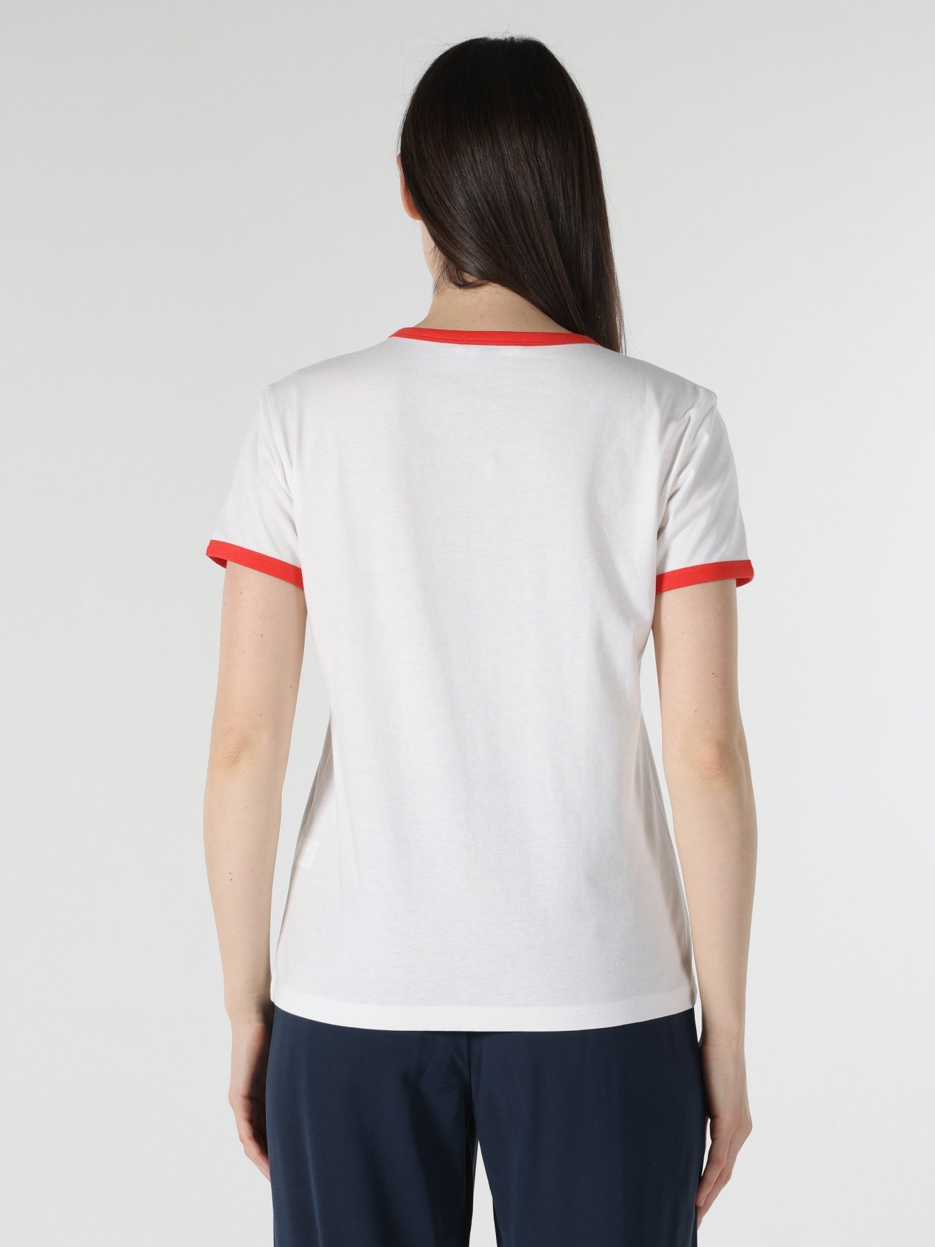 Футболка Colin’s модель CL1063300WHT Фото