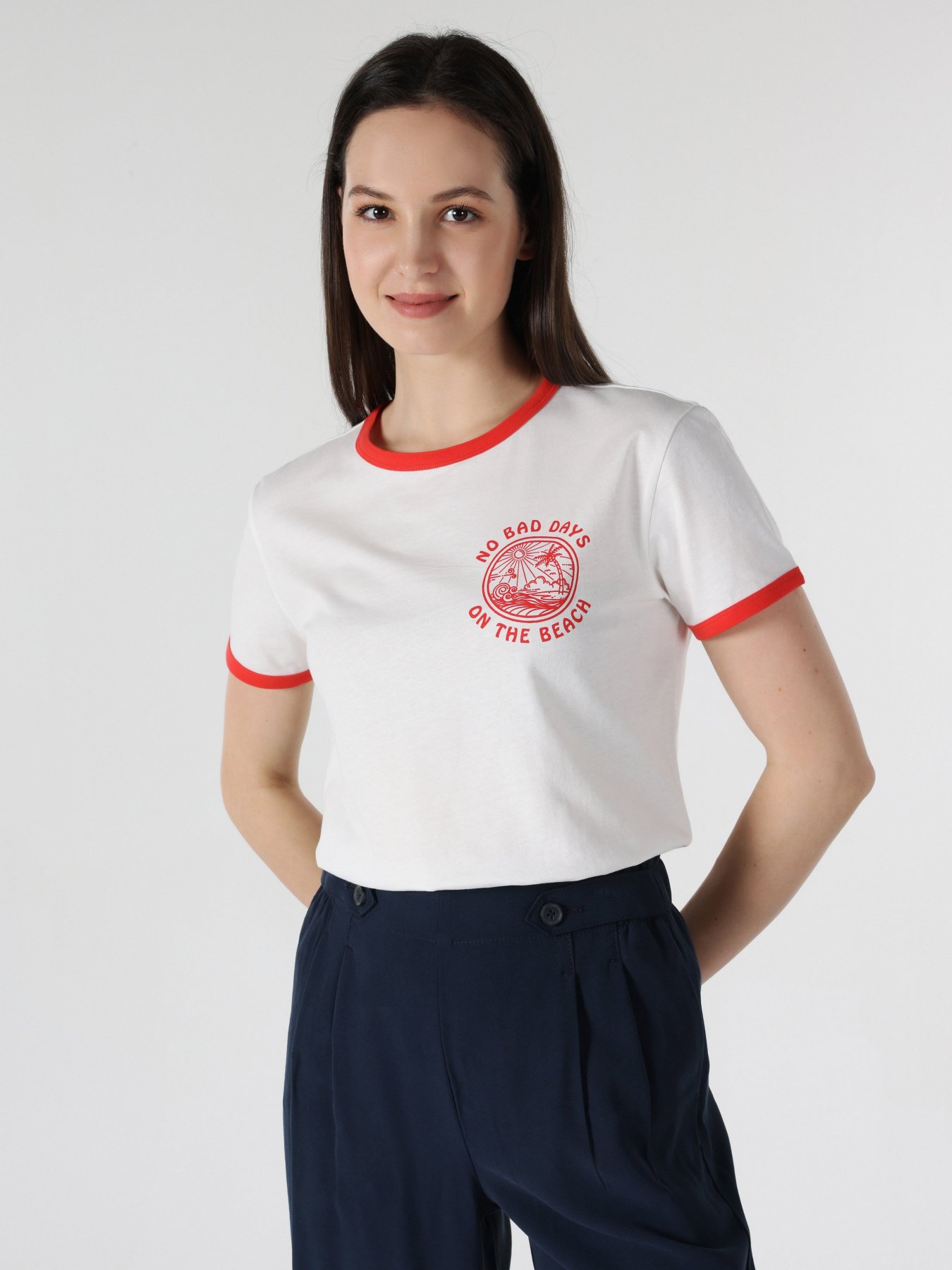 Футболка Colin’s модель CL1063300WHT Фото