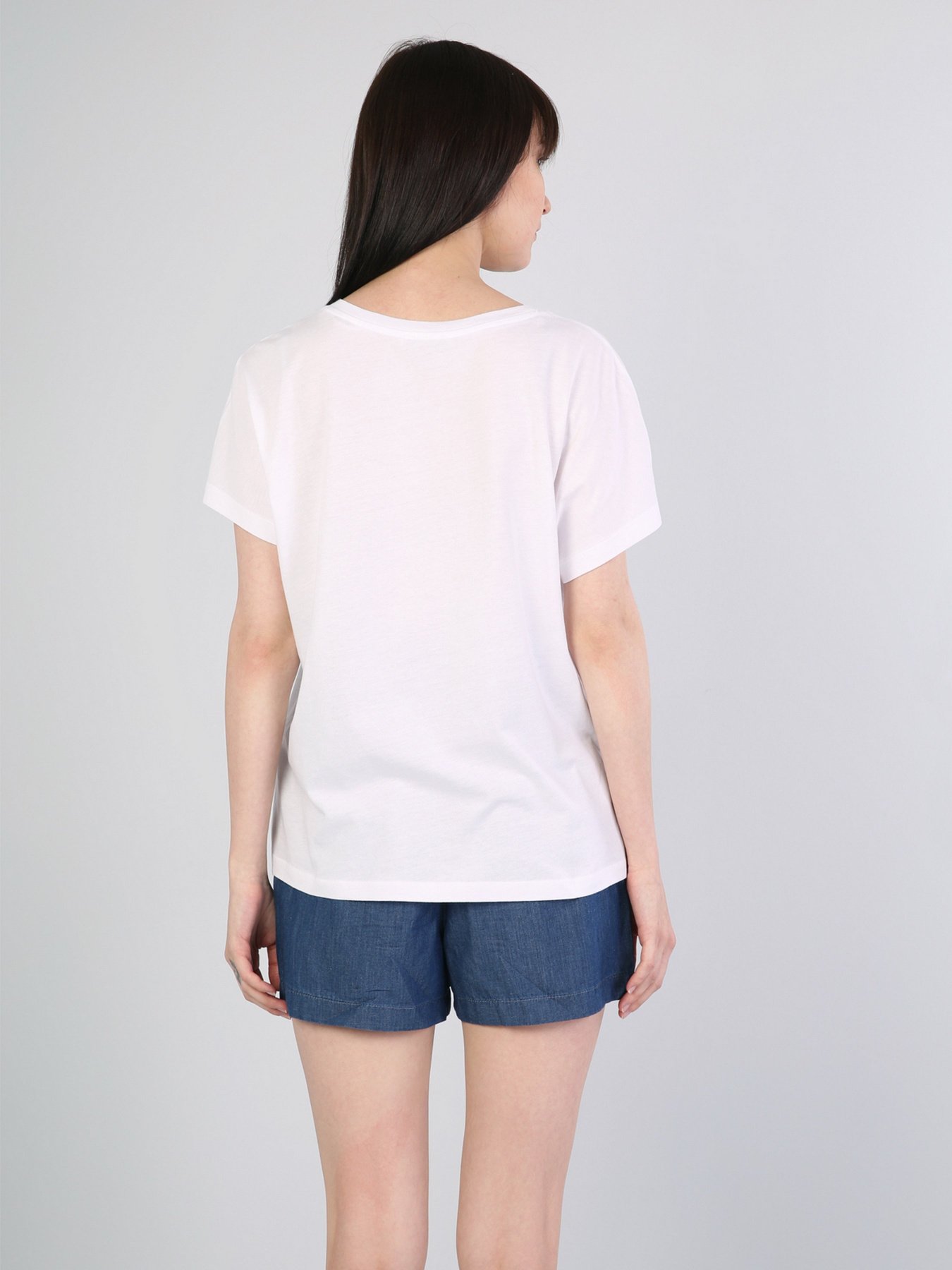 Футболки и поло Colin’s модель CL1046136WHT Футболки и поло Colin’s модель CL1046136WHT Фото