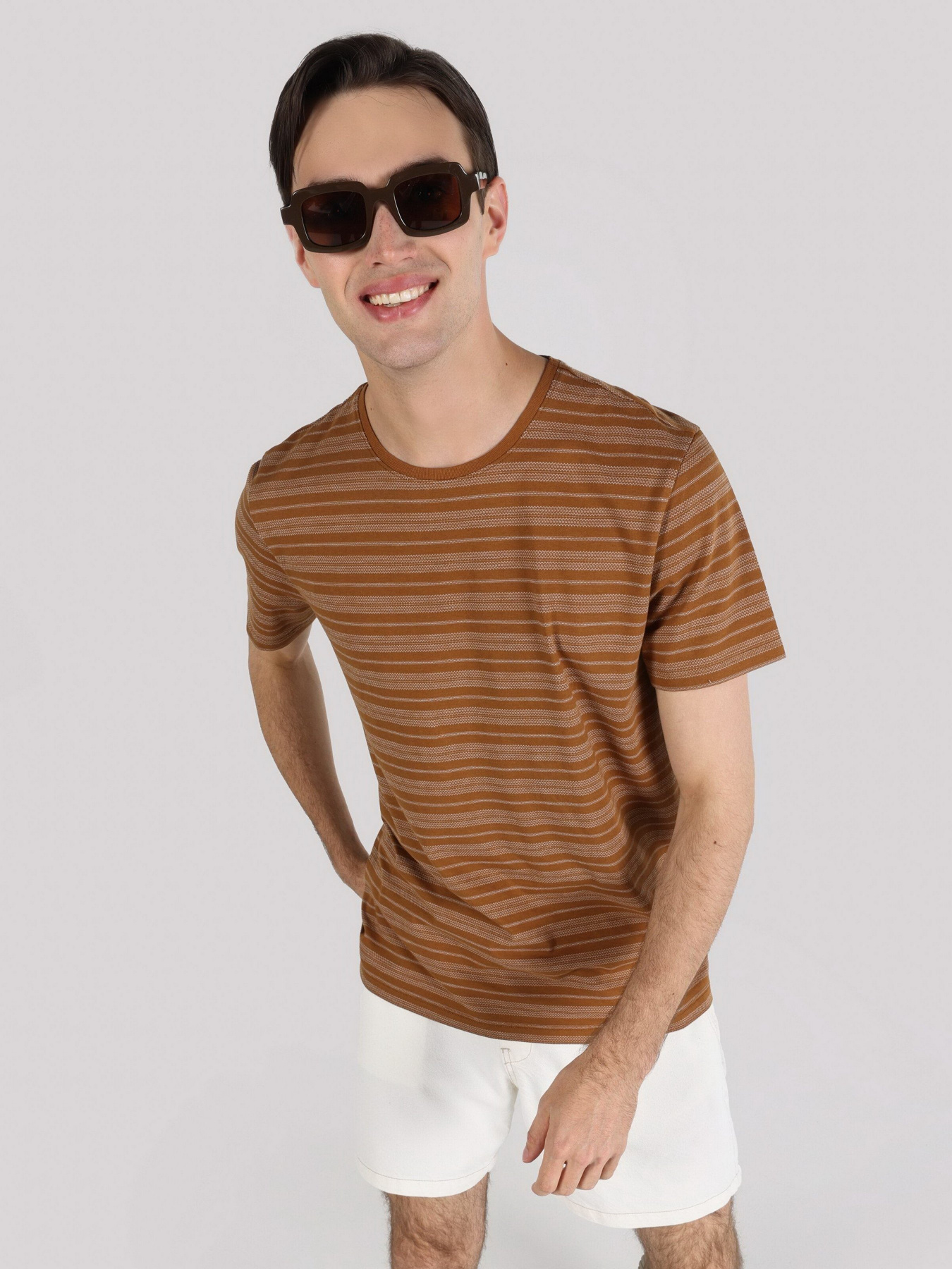 Футболка Colin’s модель CL1062738CML Фото