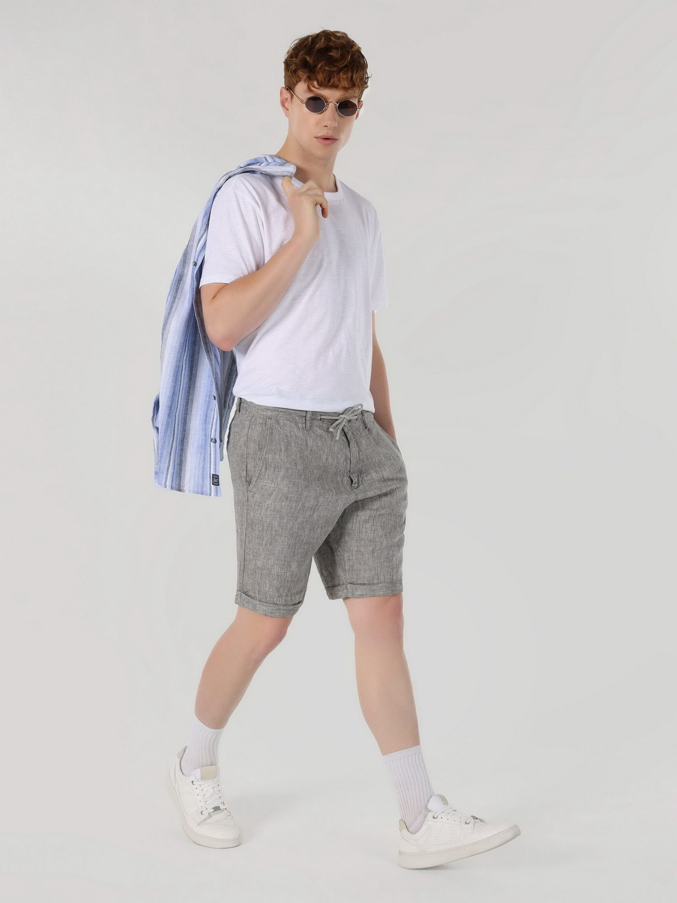 Шорти Colin’s модель CL1063618DGR Фото