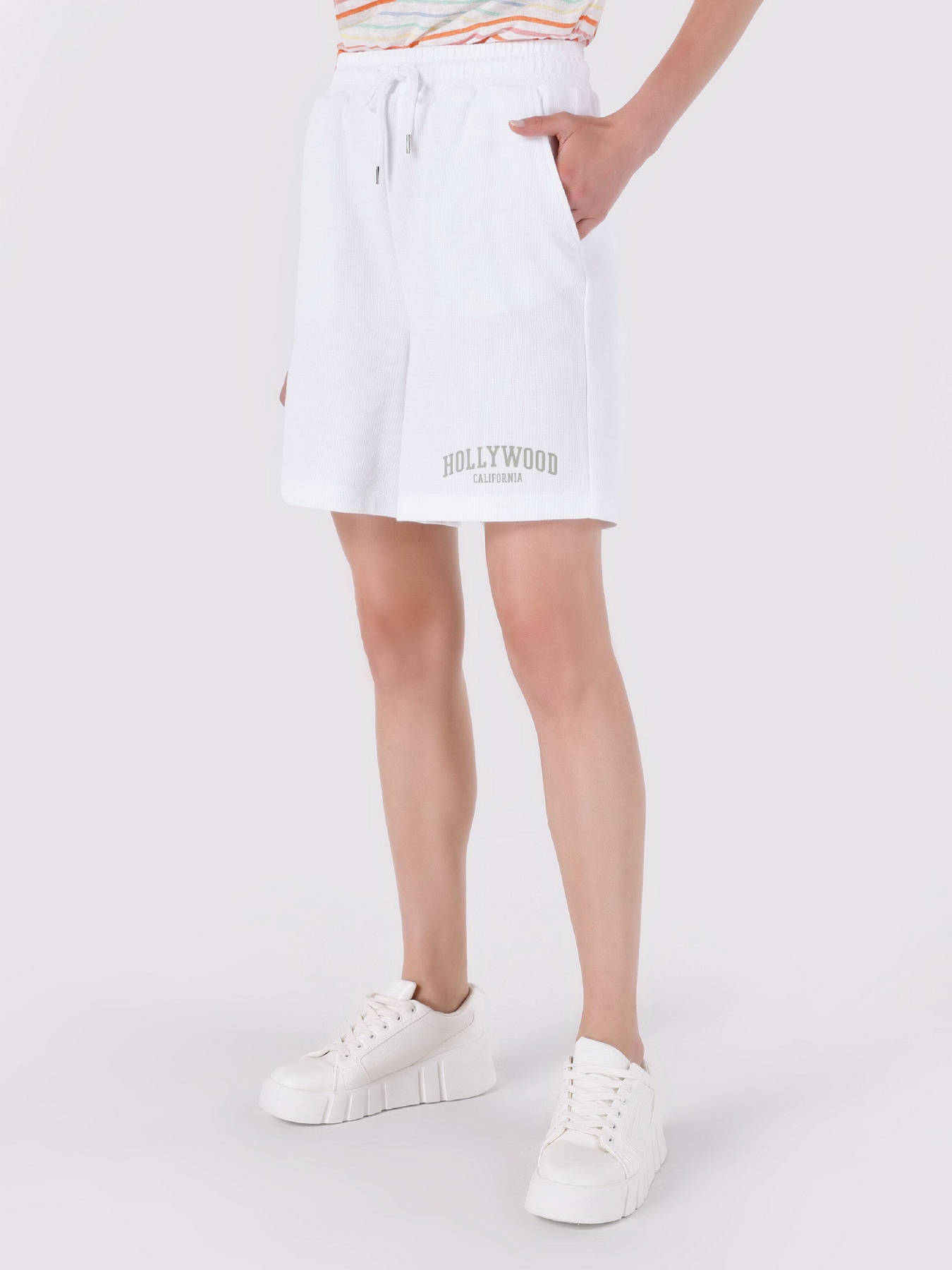 Шорты Colin’s модель CL1063775WHT Фото