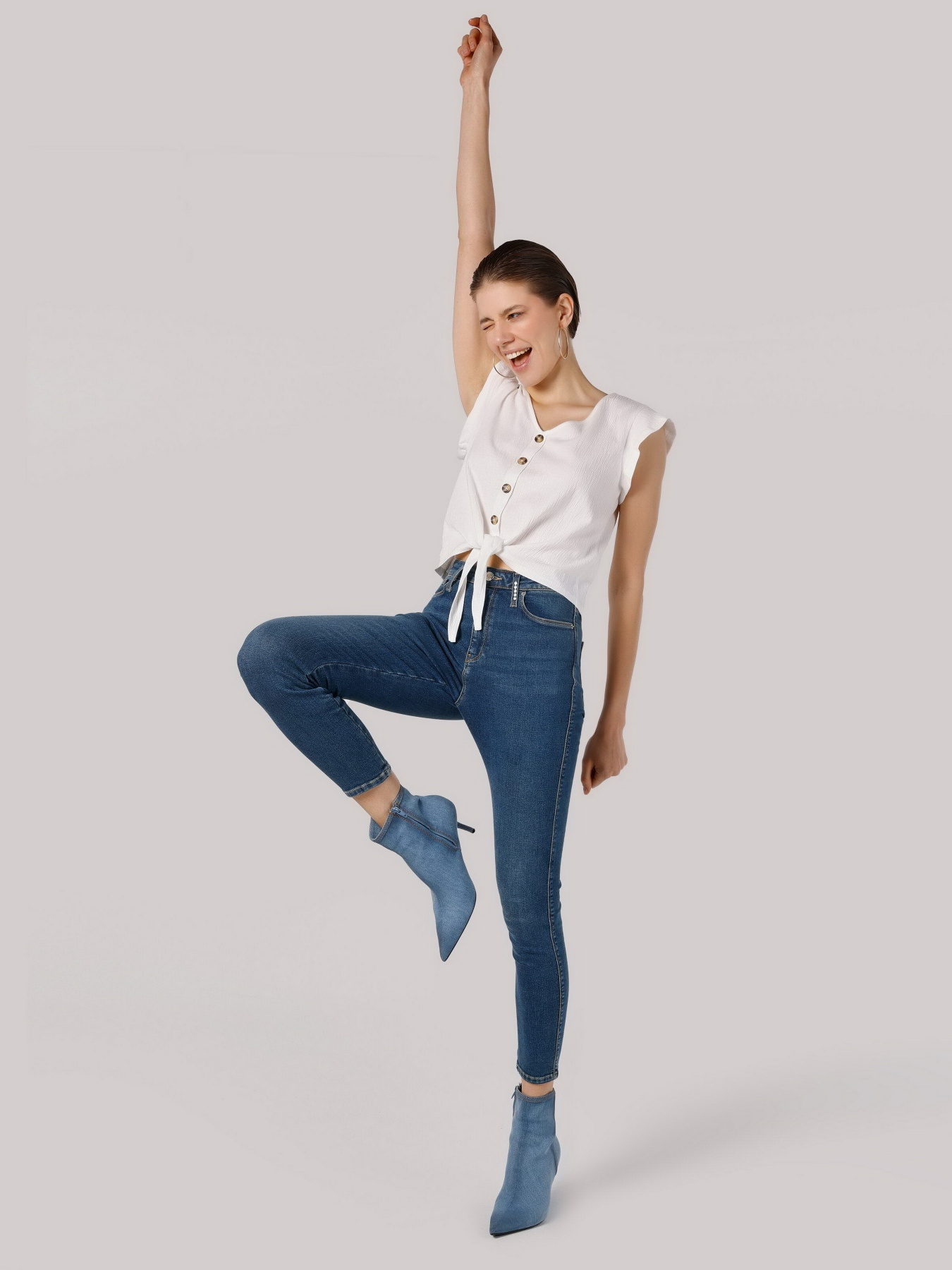 Футболка Colin’s модель CL1063826WHT Фото