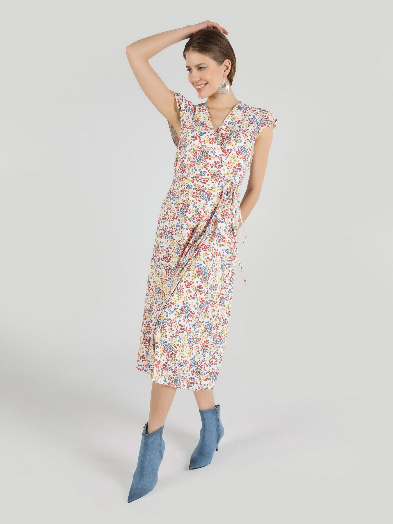 Платье миди Colin’s модель CL1063943MTC Фото