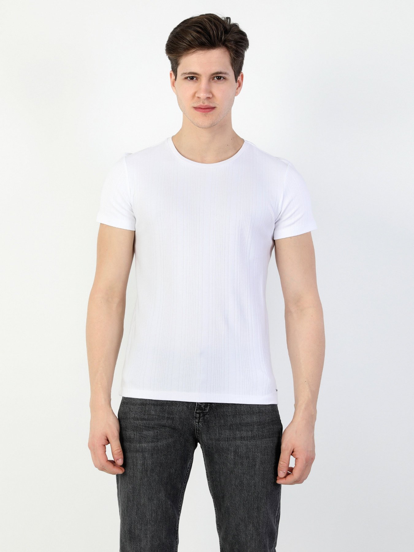 Футболки и поло Colin’s модель CL1046398WHT Фото