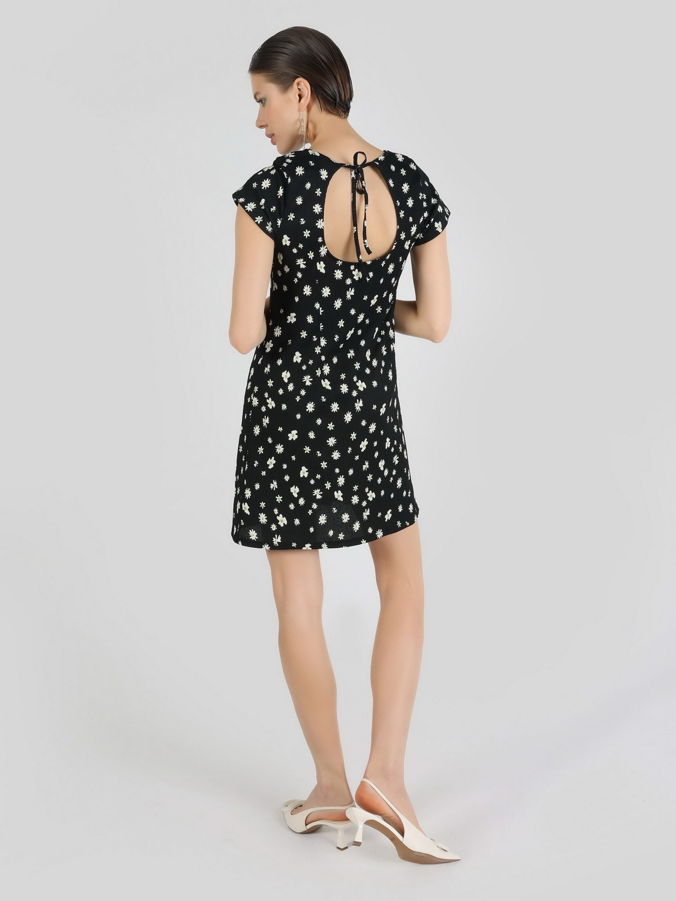 Сукня міні Colin’s модель CL1064036BLK Фото