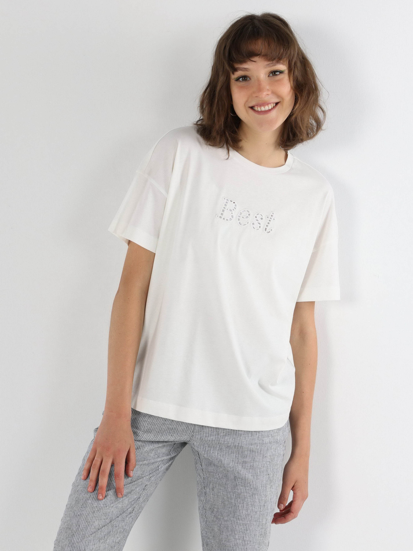 Футболка Colin’s модель CL1064058OFW Фото