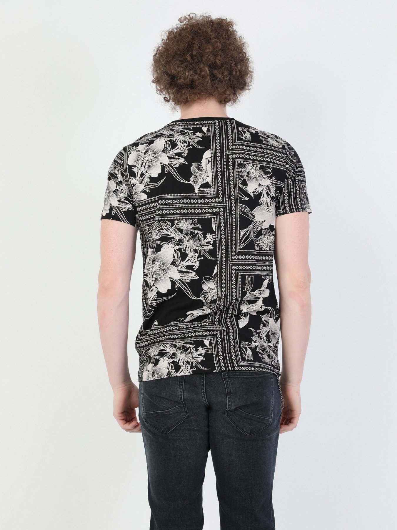 Футболки и поло Colin’s модель CL1046493BLK Фото