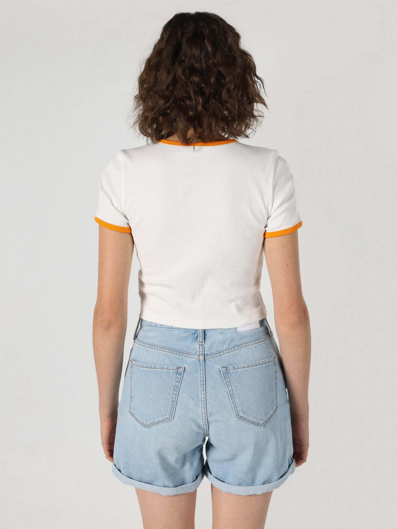 Футболка Colin’s модель CL1064267WHT Фото